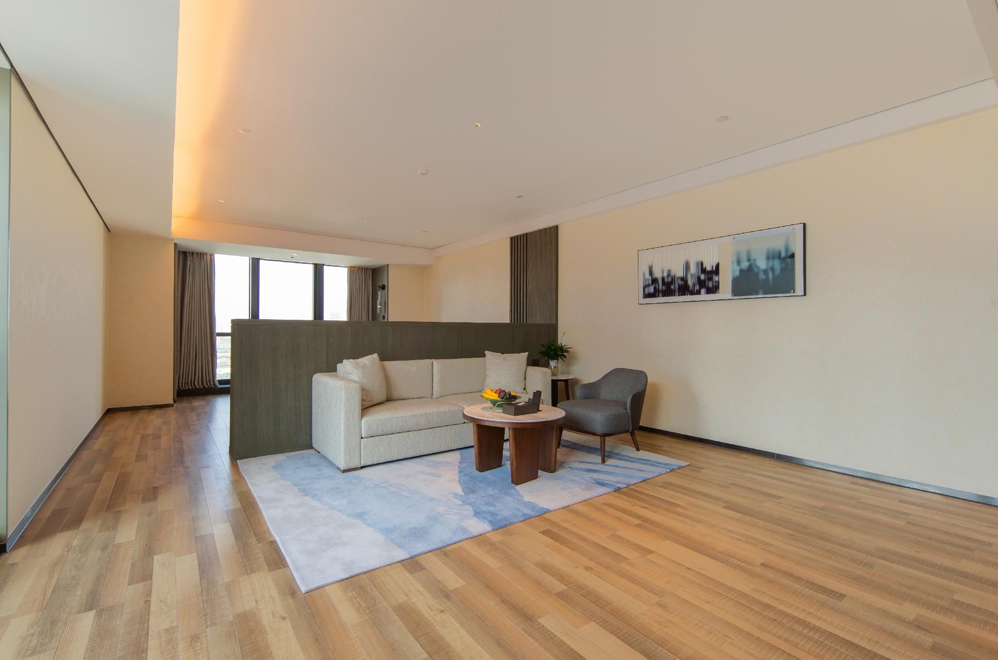 Huazhu - Executive Bed Room