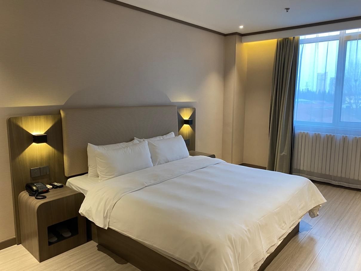 Huazhu - Superior BedRoom