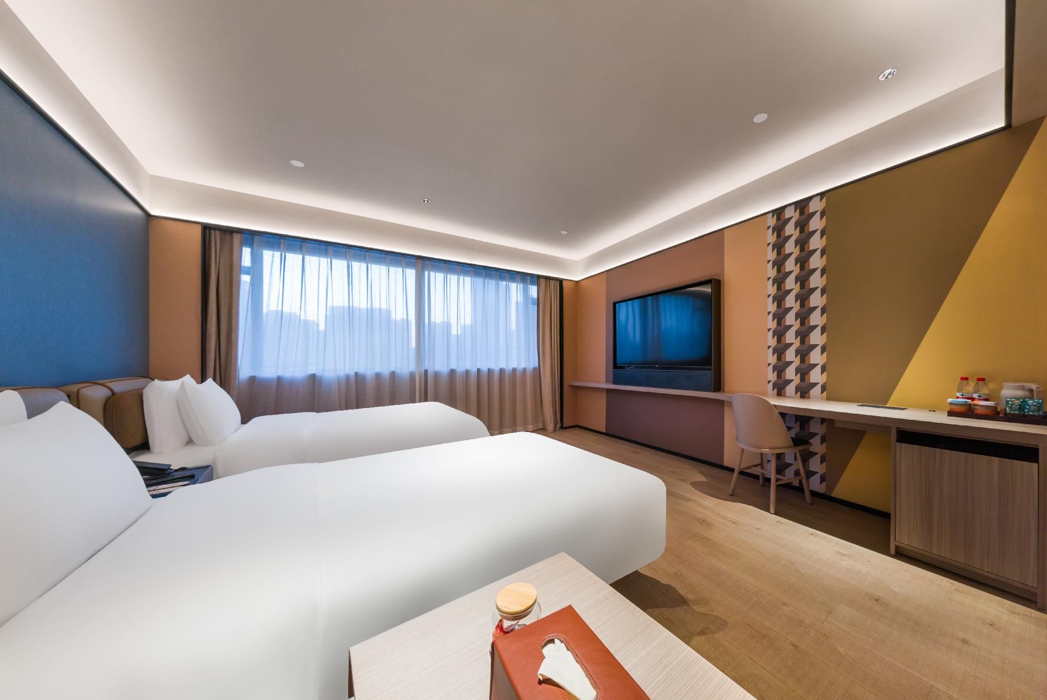 Huazhu - Bonding Room