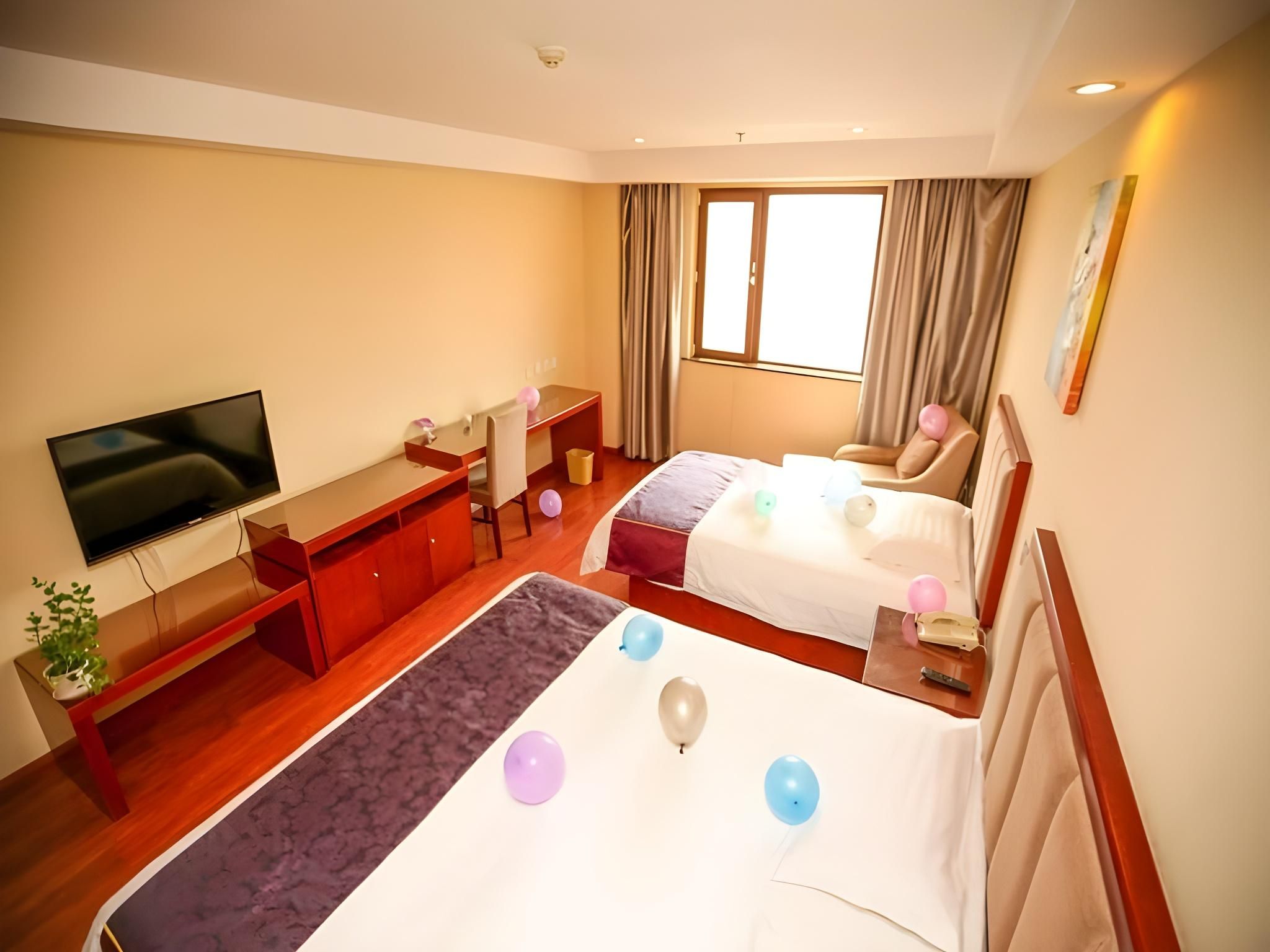 2 Bed Twin Superior Room