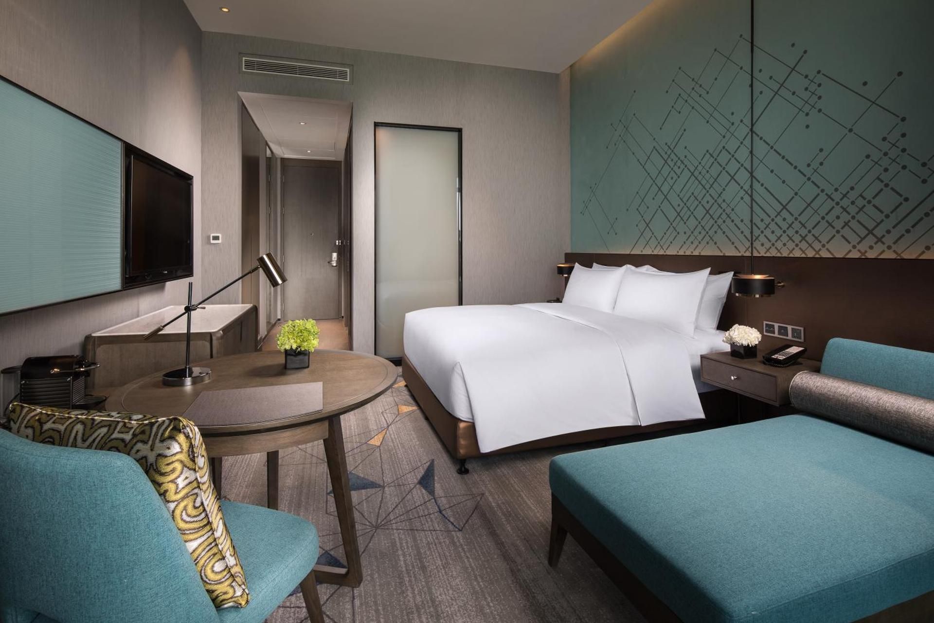King Accessible Room