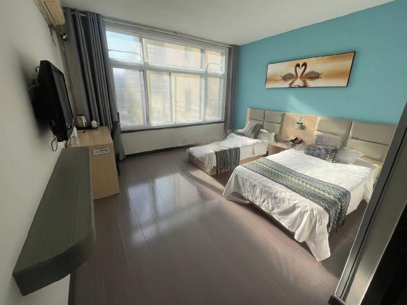 Twin Bussiness Room