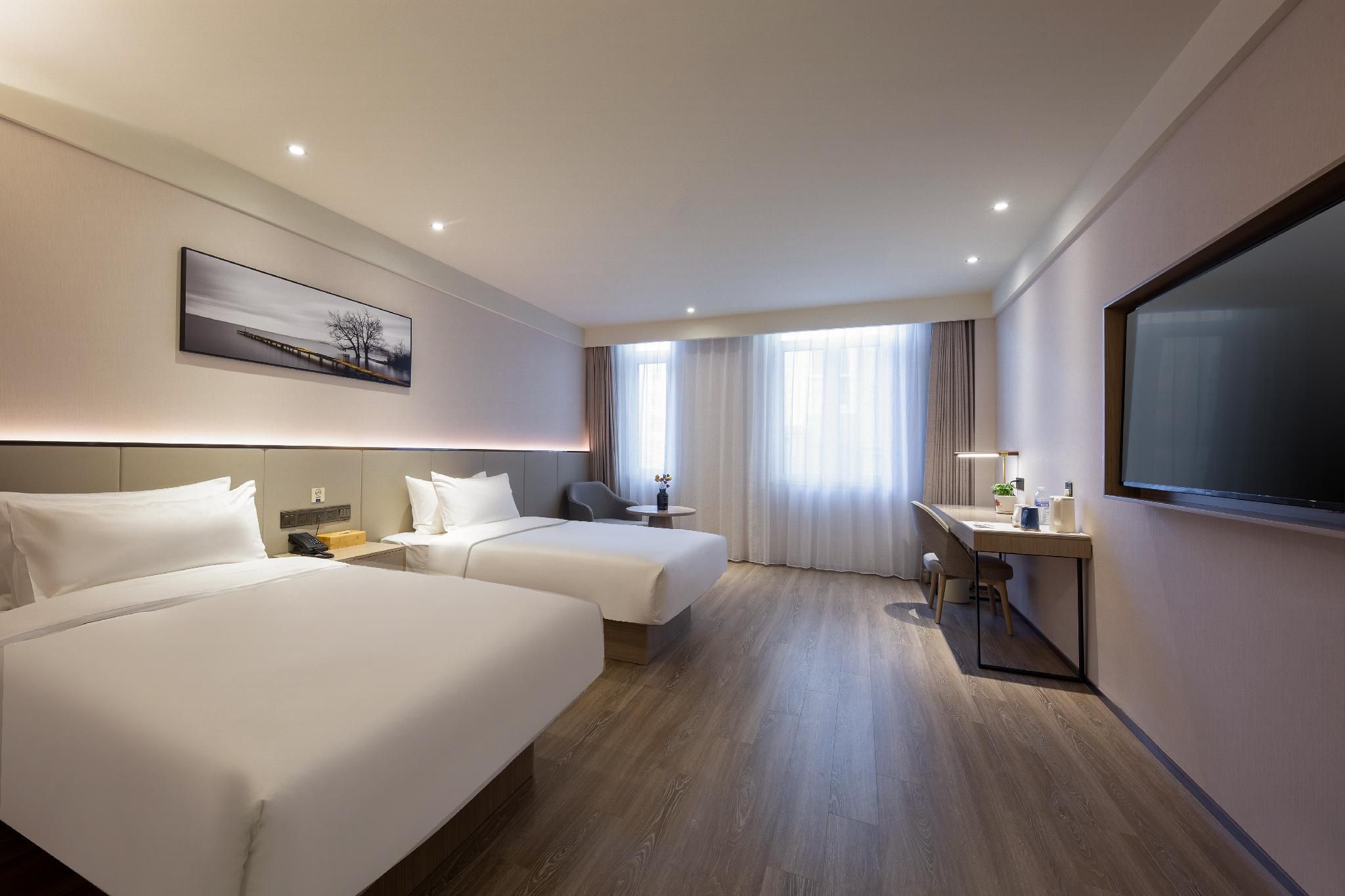 Huazhu - Business Twin Room