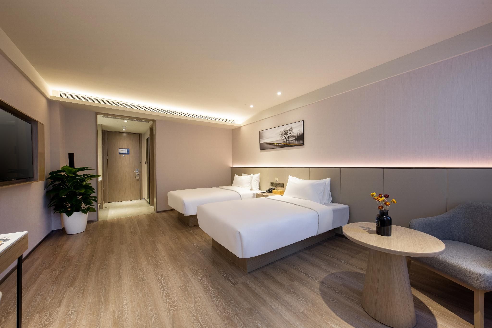 Huazhu - Business Twin Room