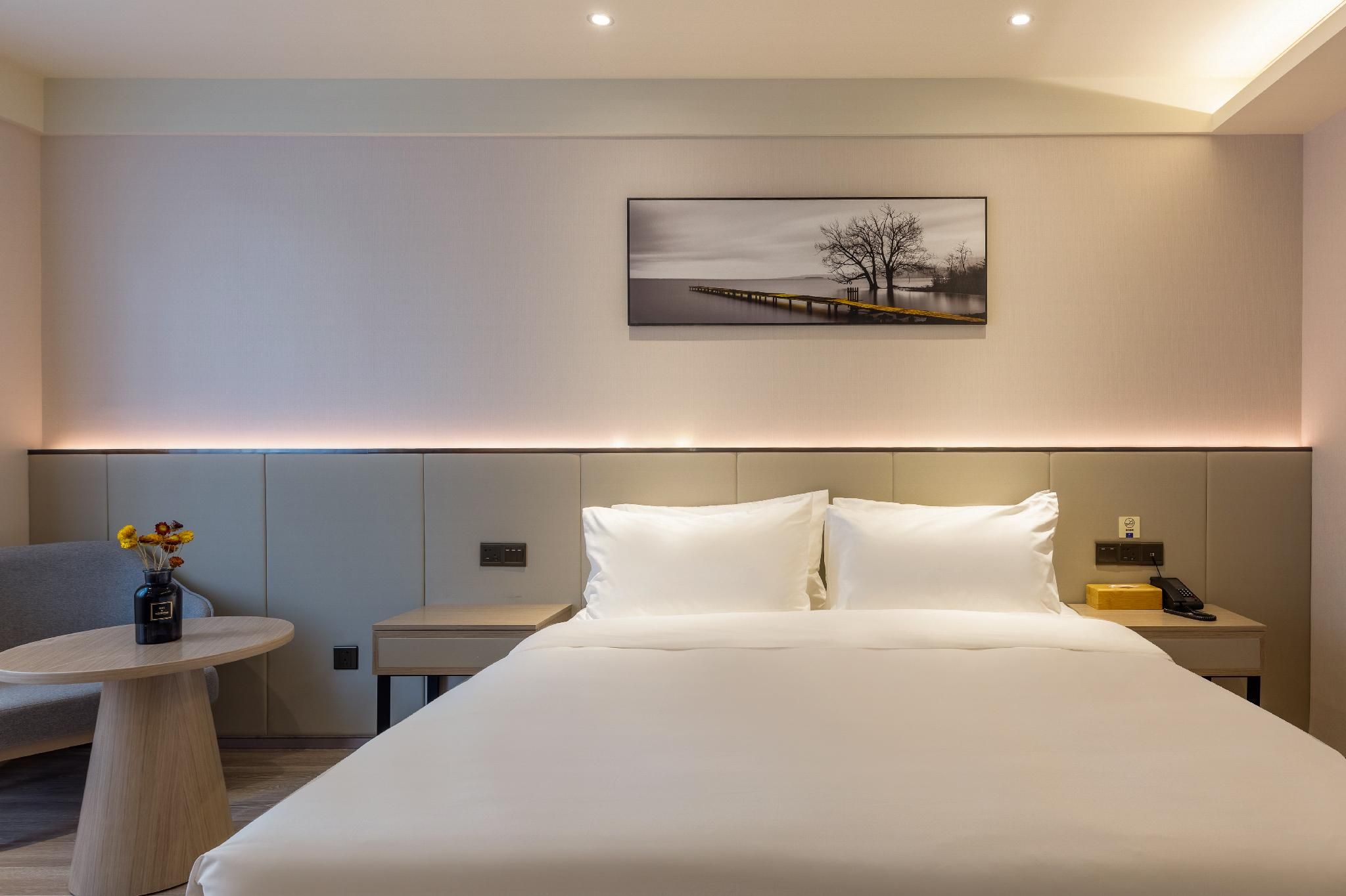 Huazhu - Business Bed Room