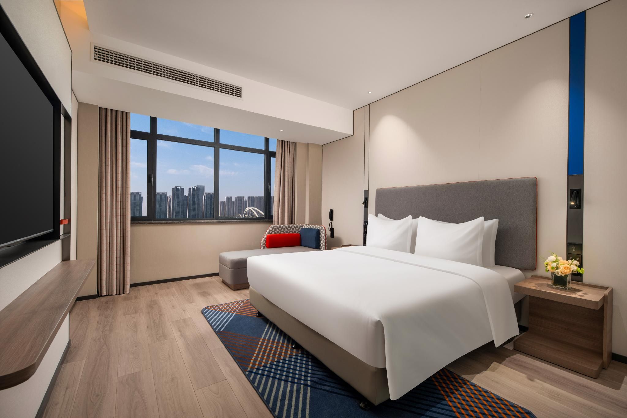 1 Bedroom Suite
