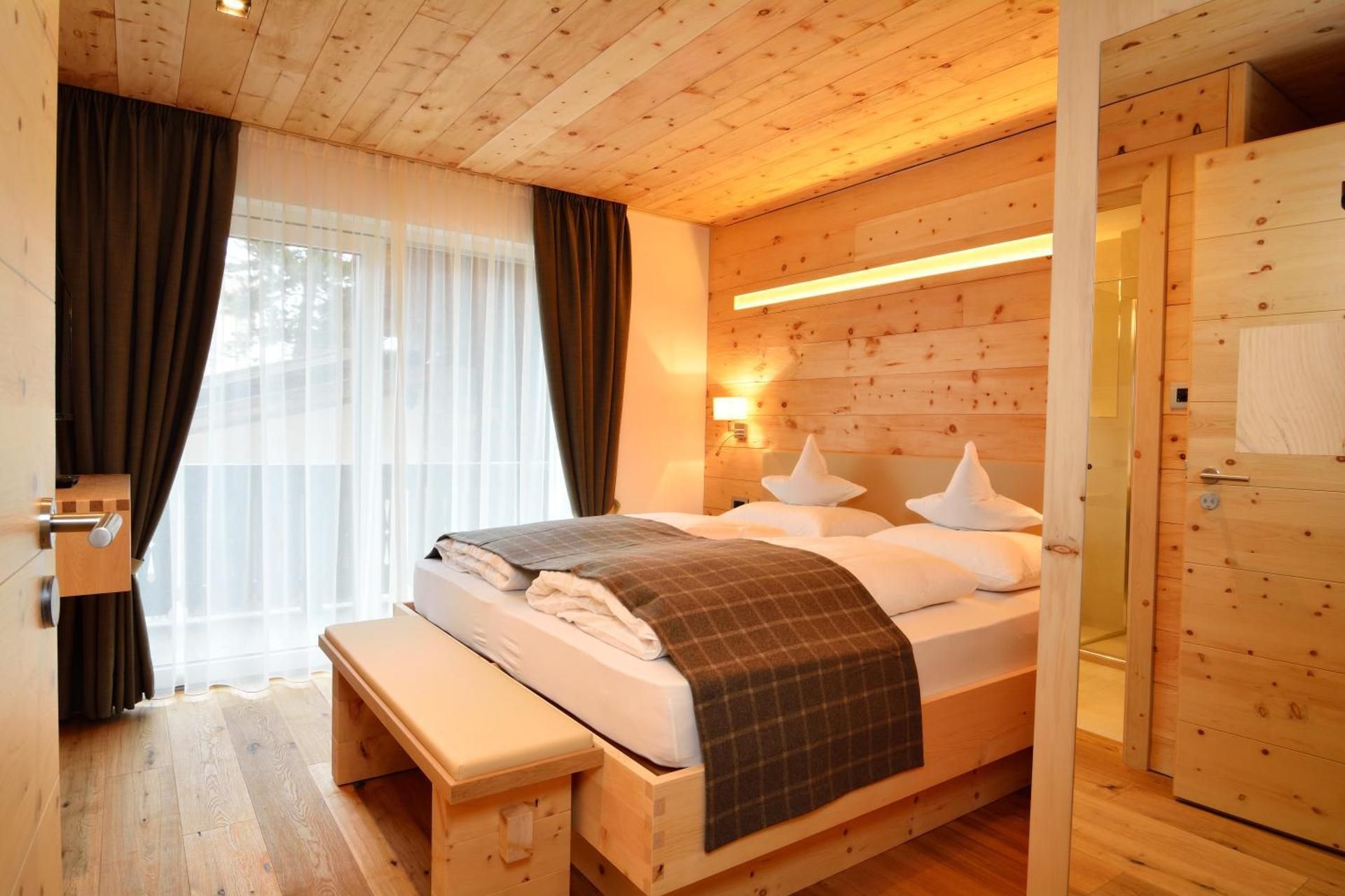 Double Room with Balcony (3 Adults)