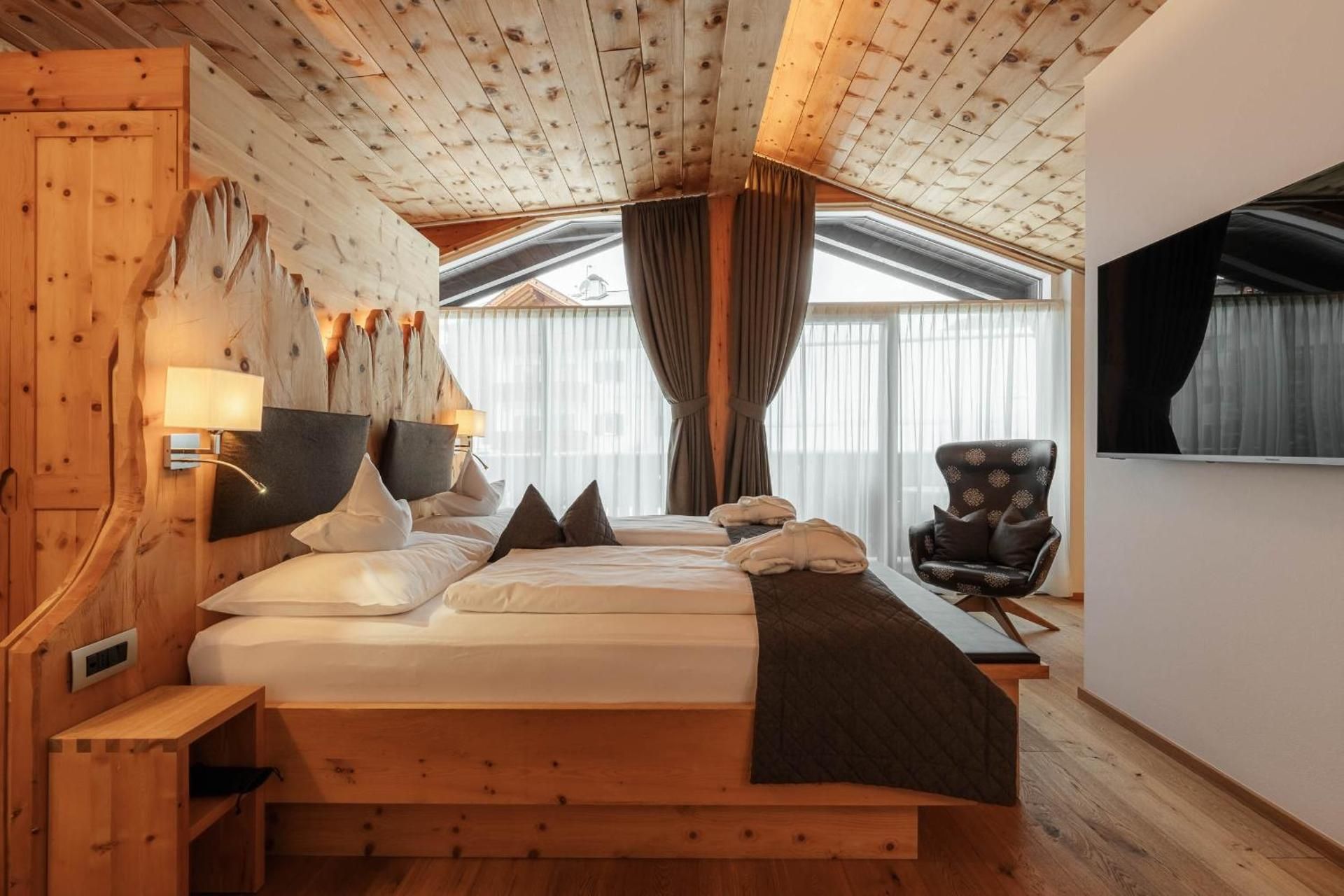 Suite with Sauna