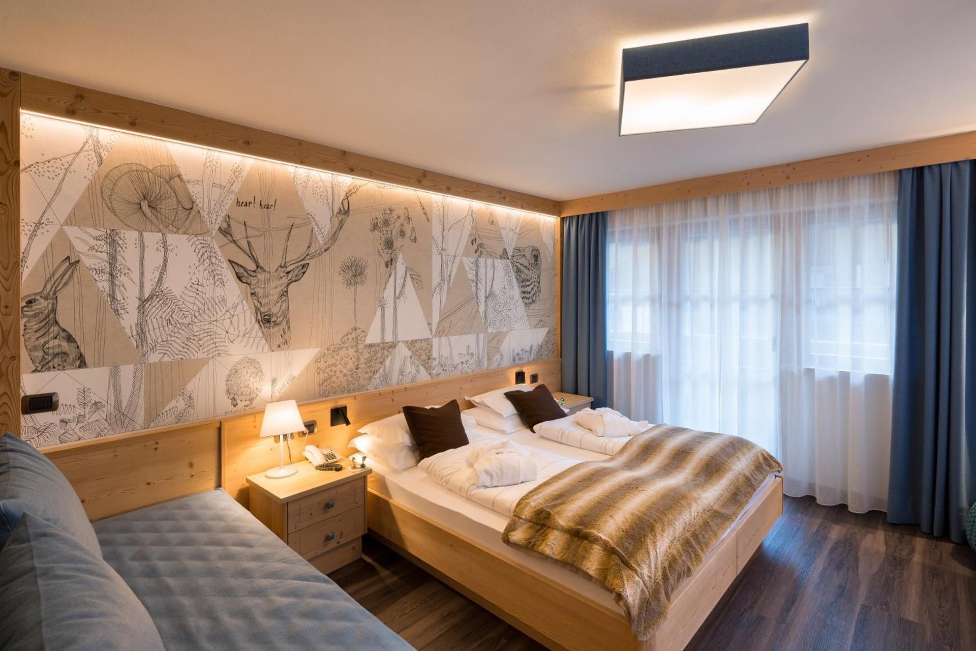 Large Double or Twin Room
