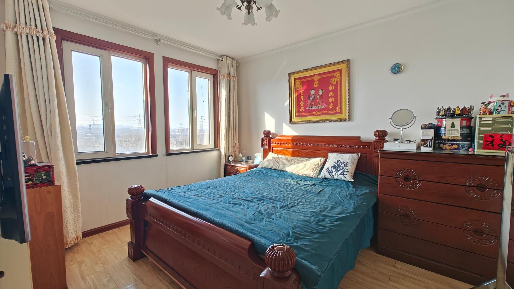 King Bed Room
