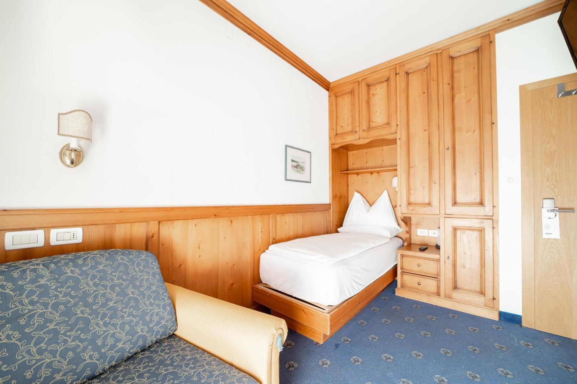 Superior Single Room