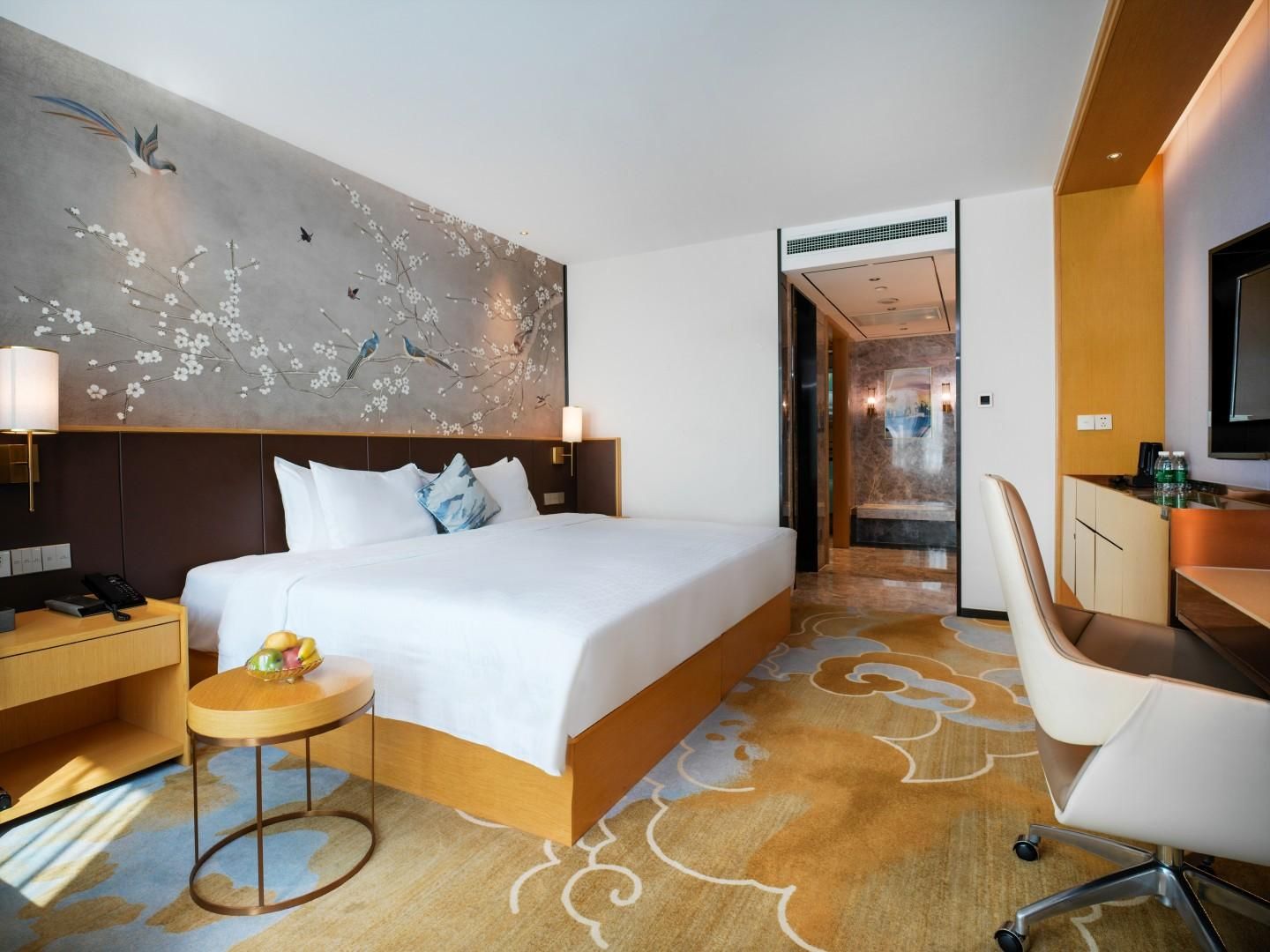 SERENE HORIZON HOTEL 1 King 2