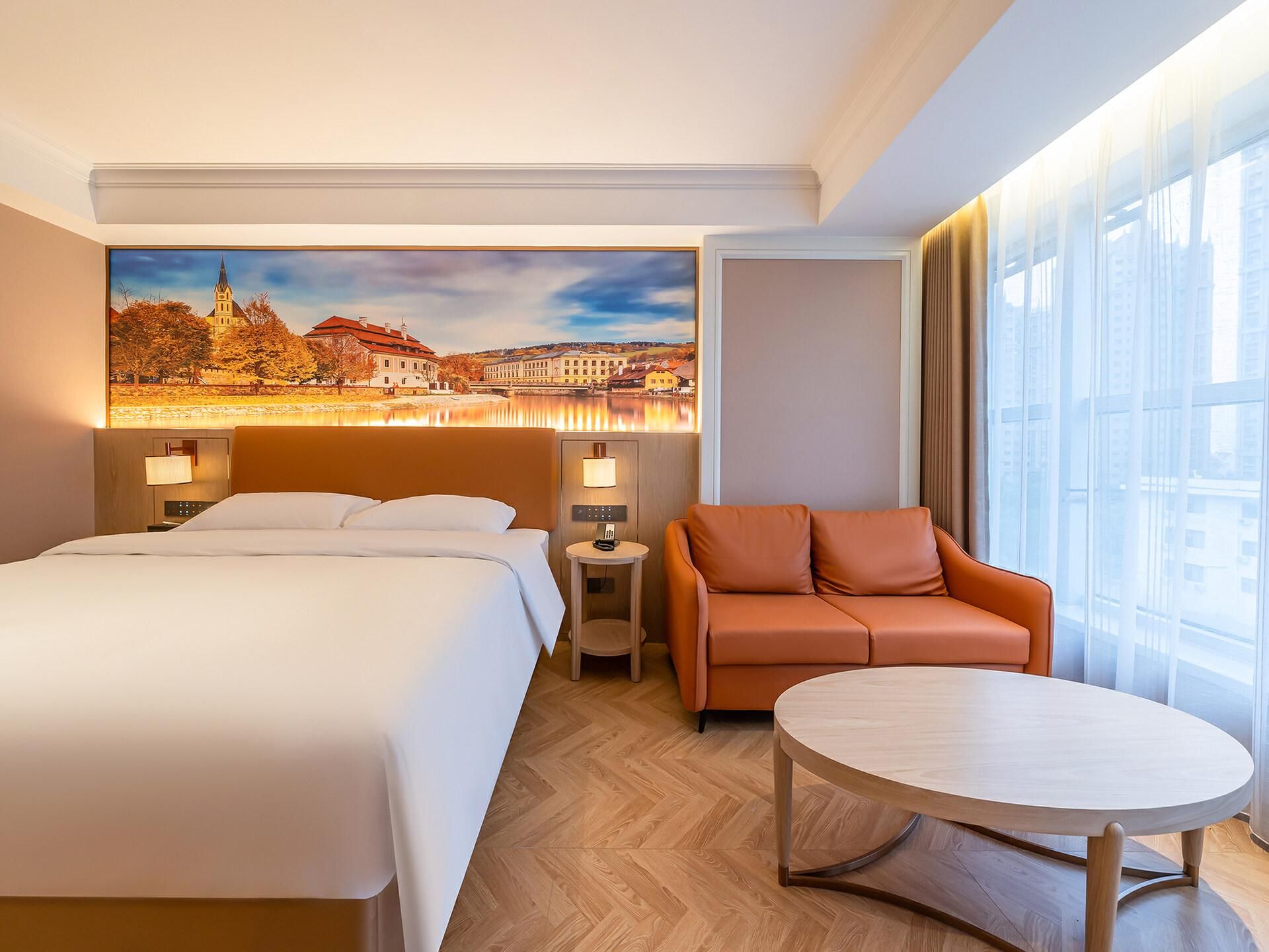 Deluxe King Room