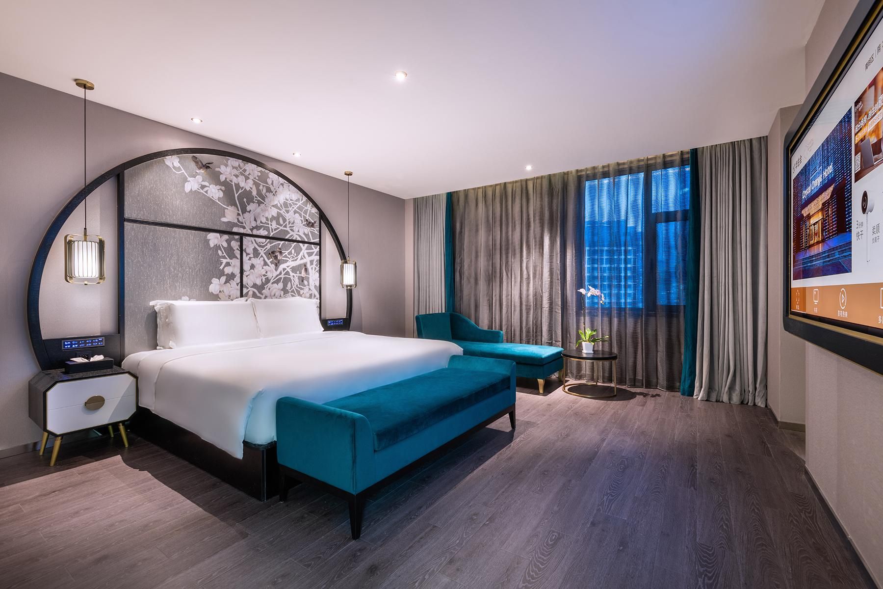 Huazhu - Jiangnan Suite