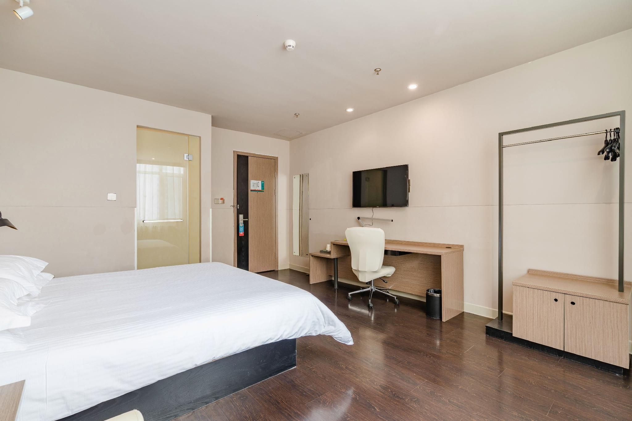 Business Standard Room A