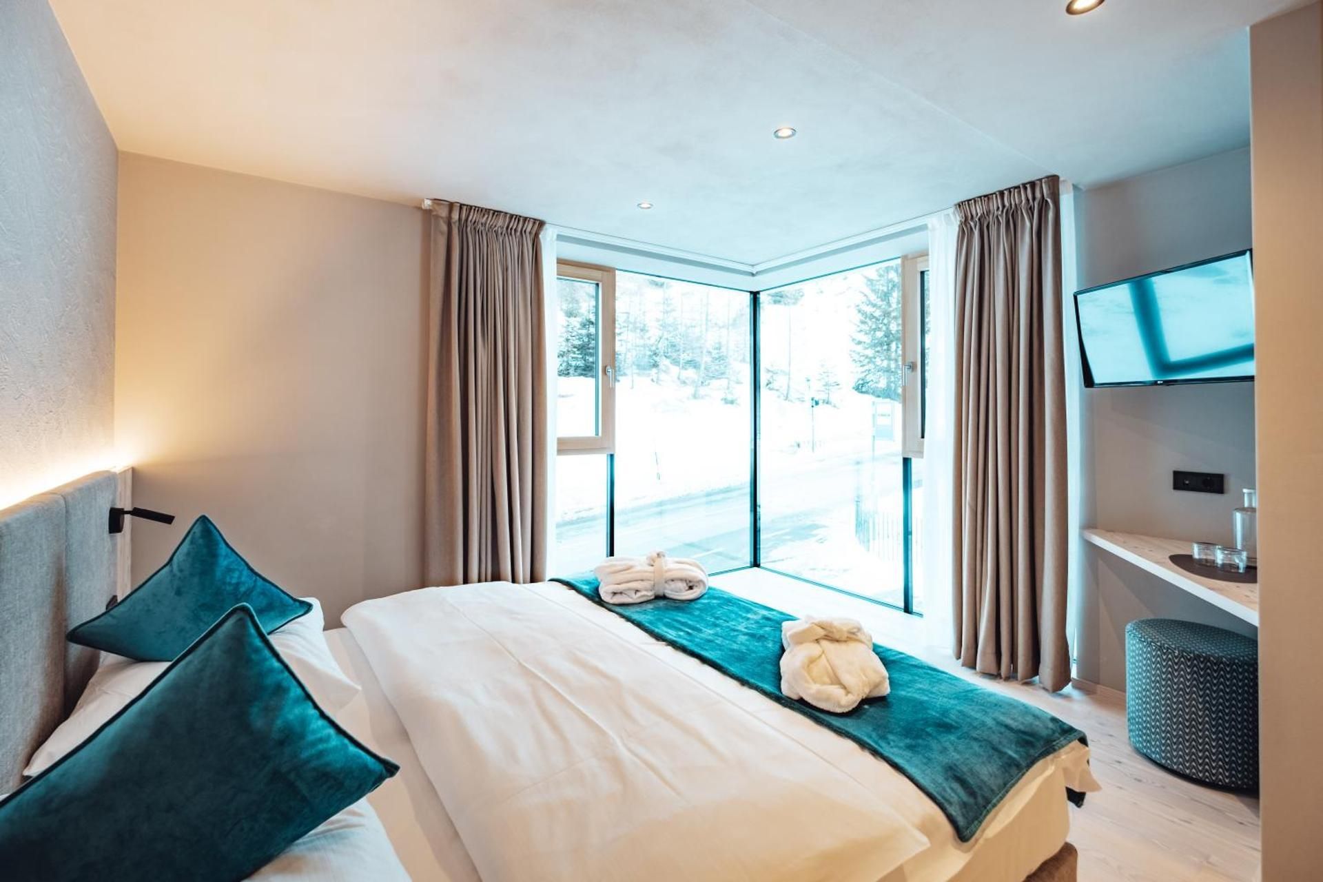 Superior Queen Room