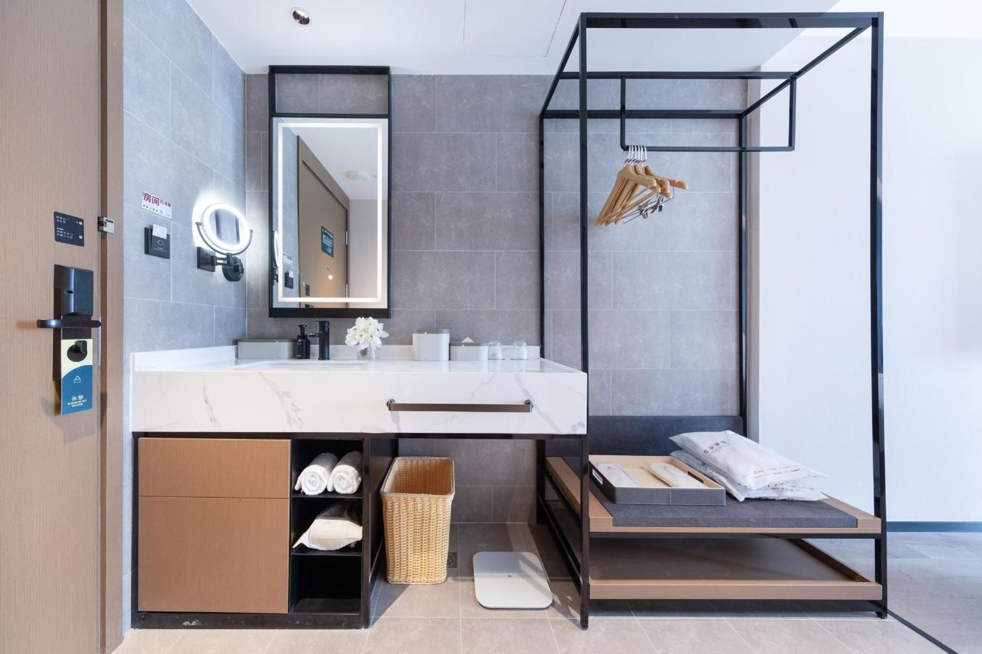 Jimu Double Room