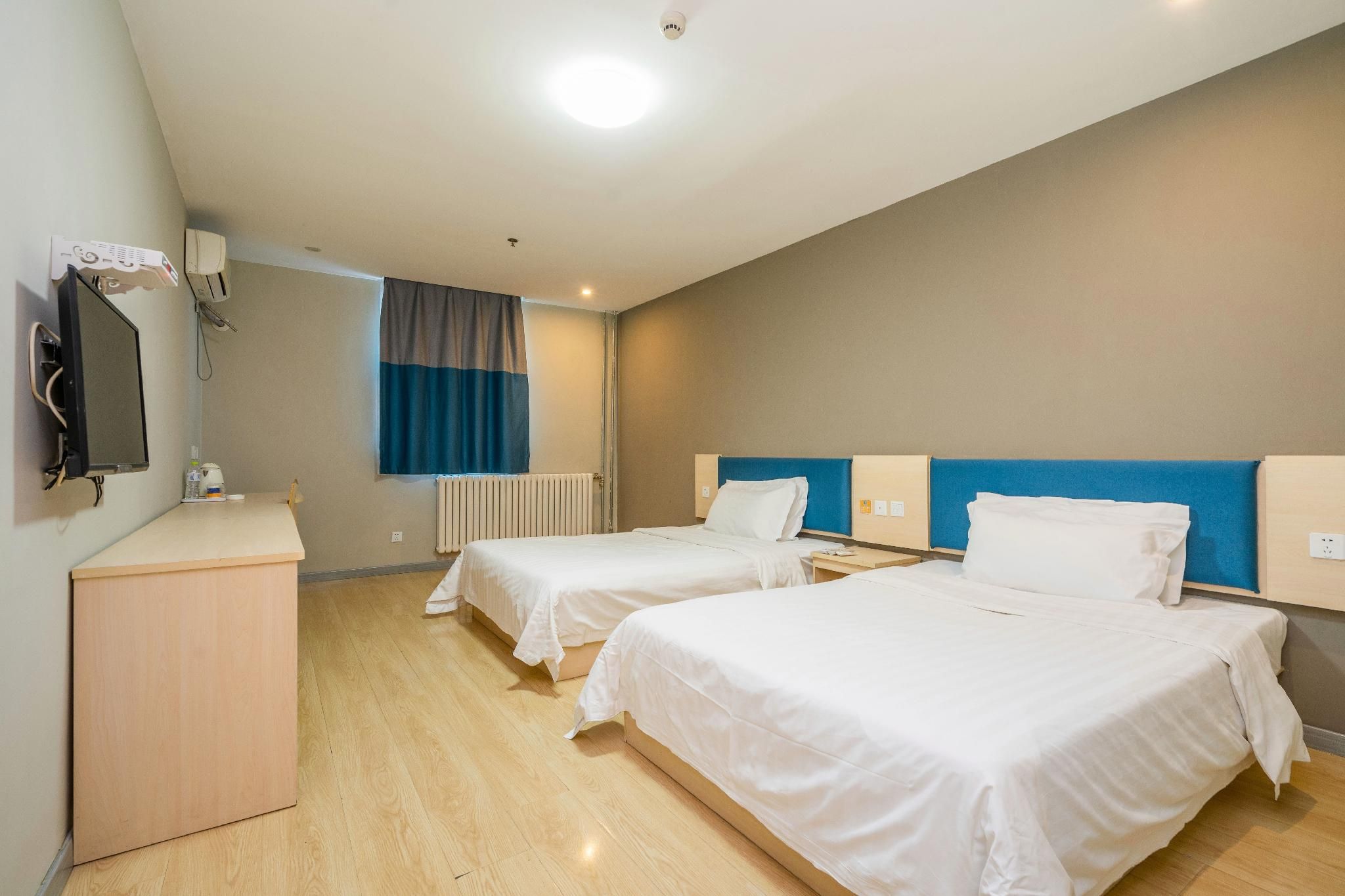 Business Twin Room