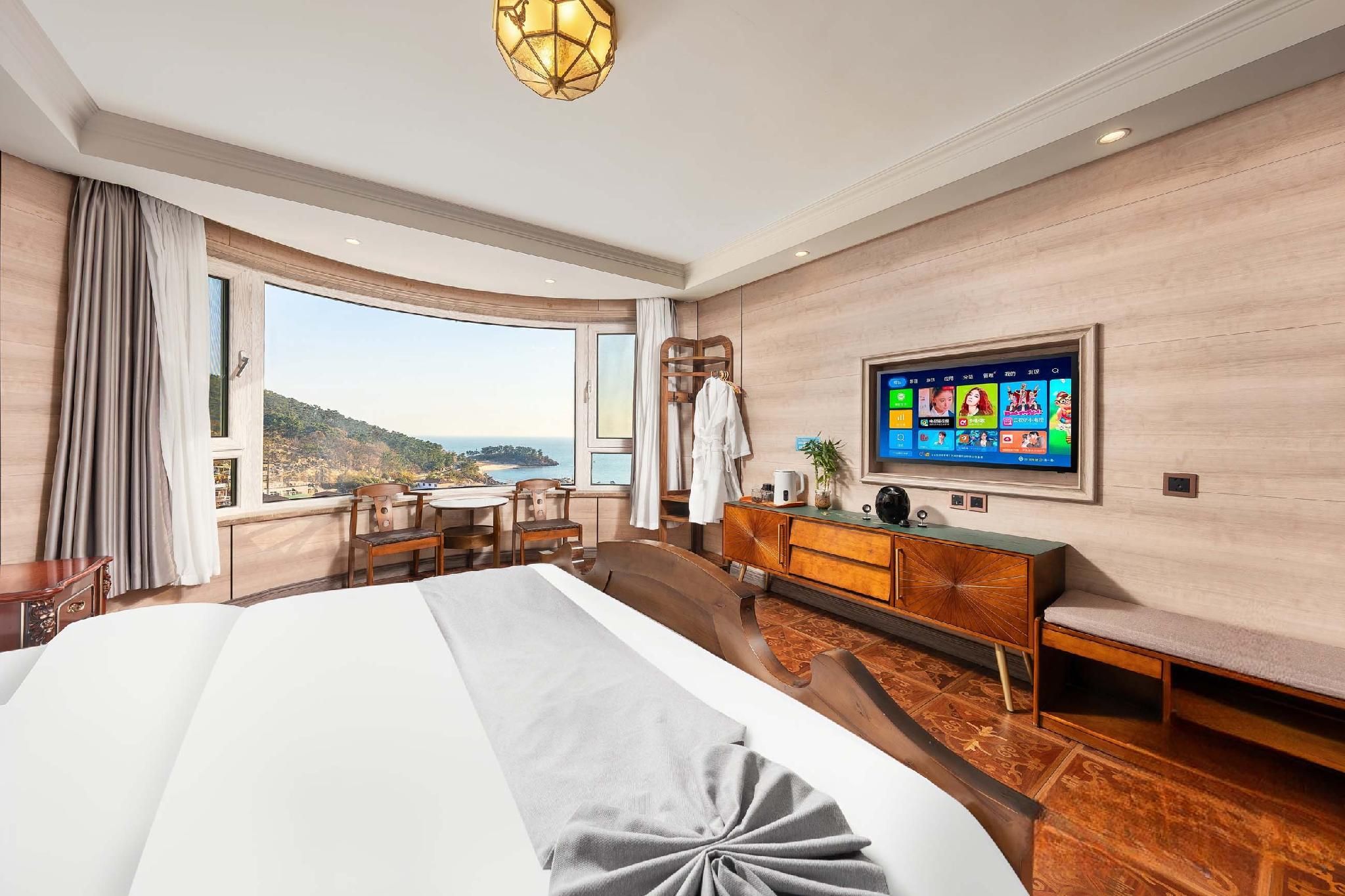 Ocean View Queen Room