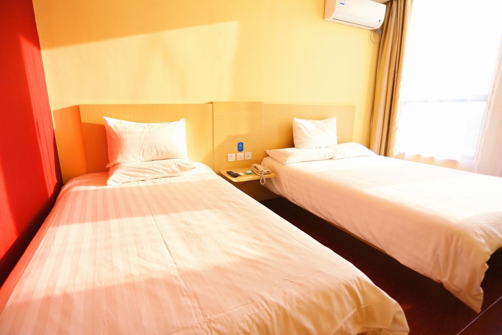 Huazhu - Twin Room