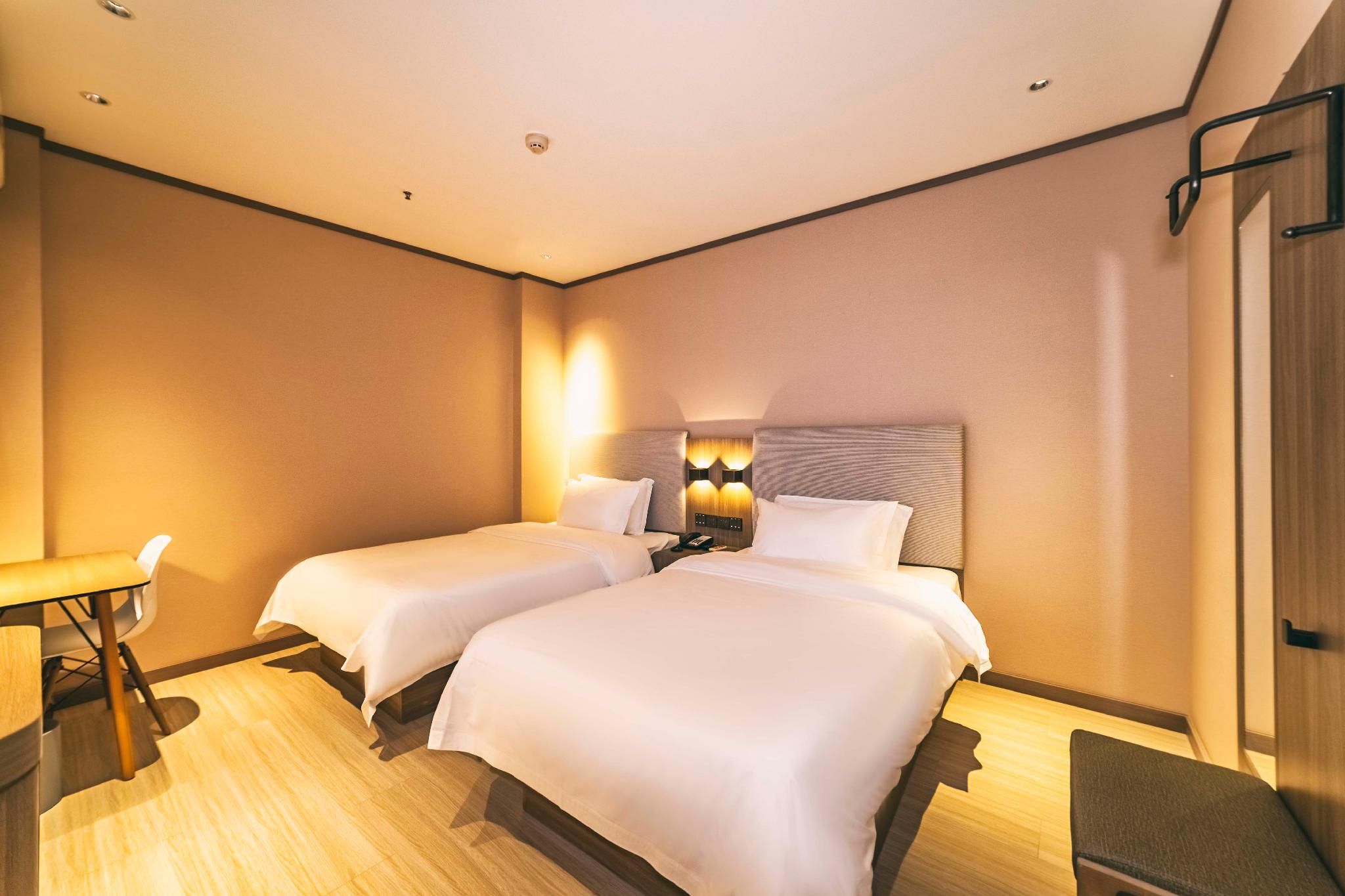 Huazhu - Twin Room
