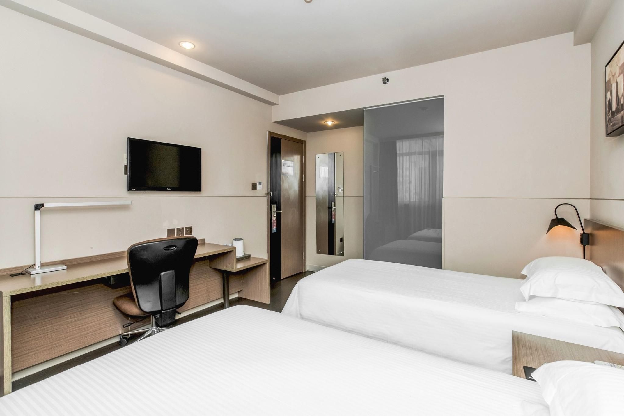 WH - Standard Room B