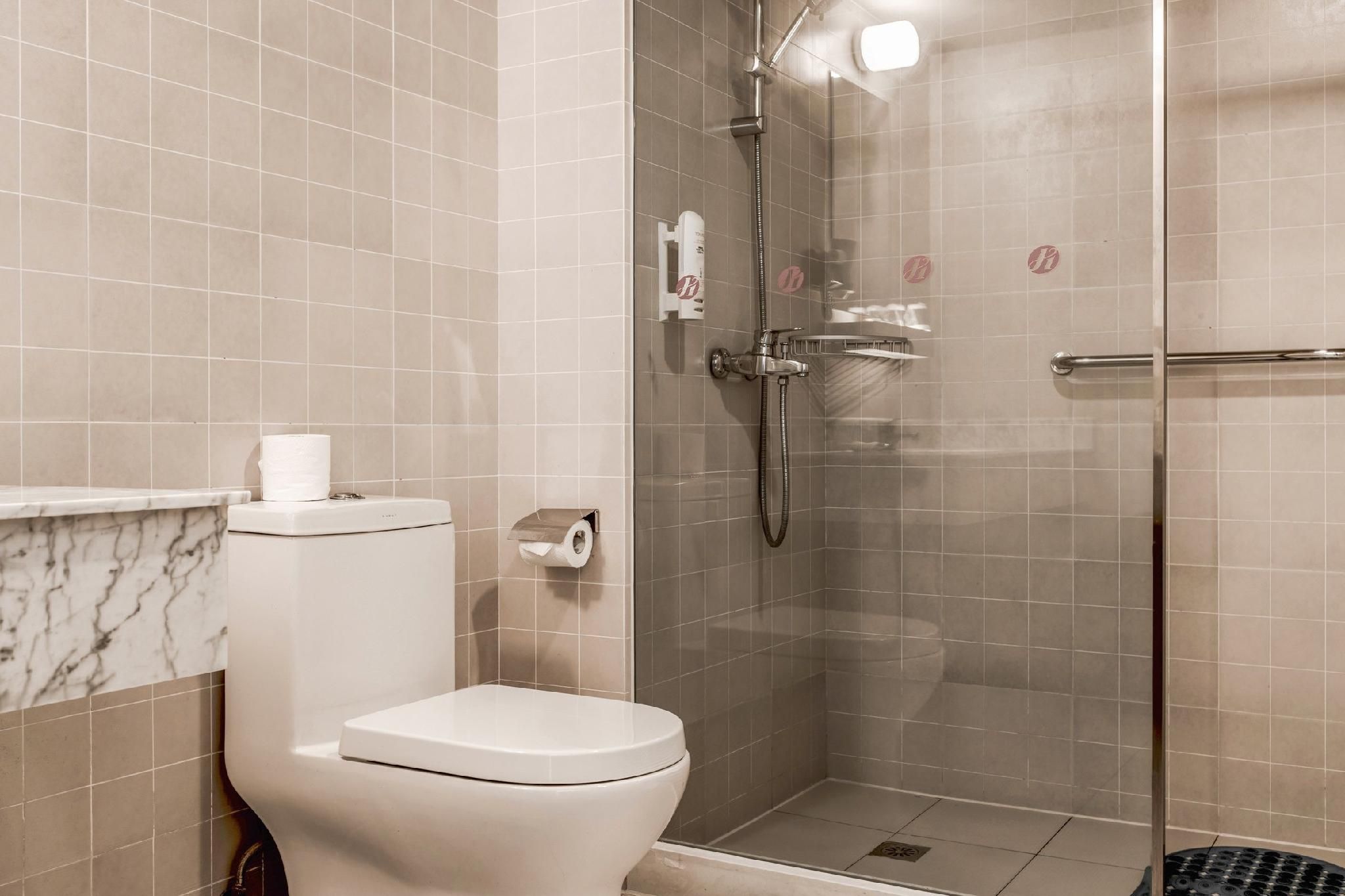 WH - Single Room A