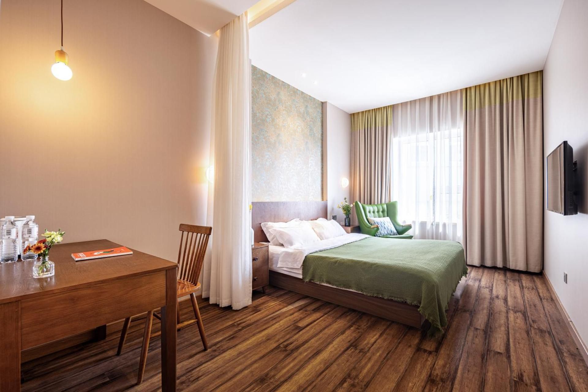 Standard Big-Bed Room