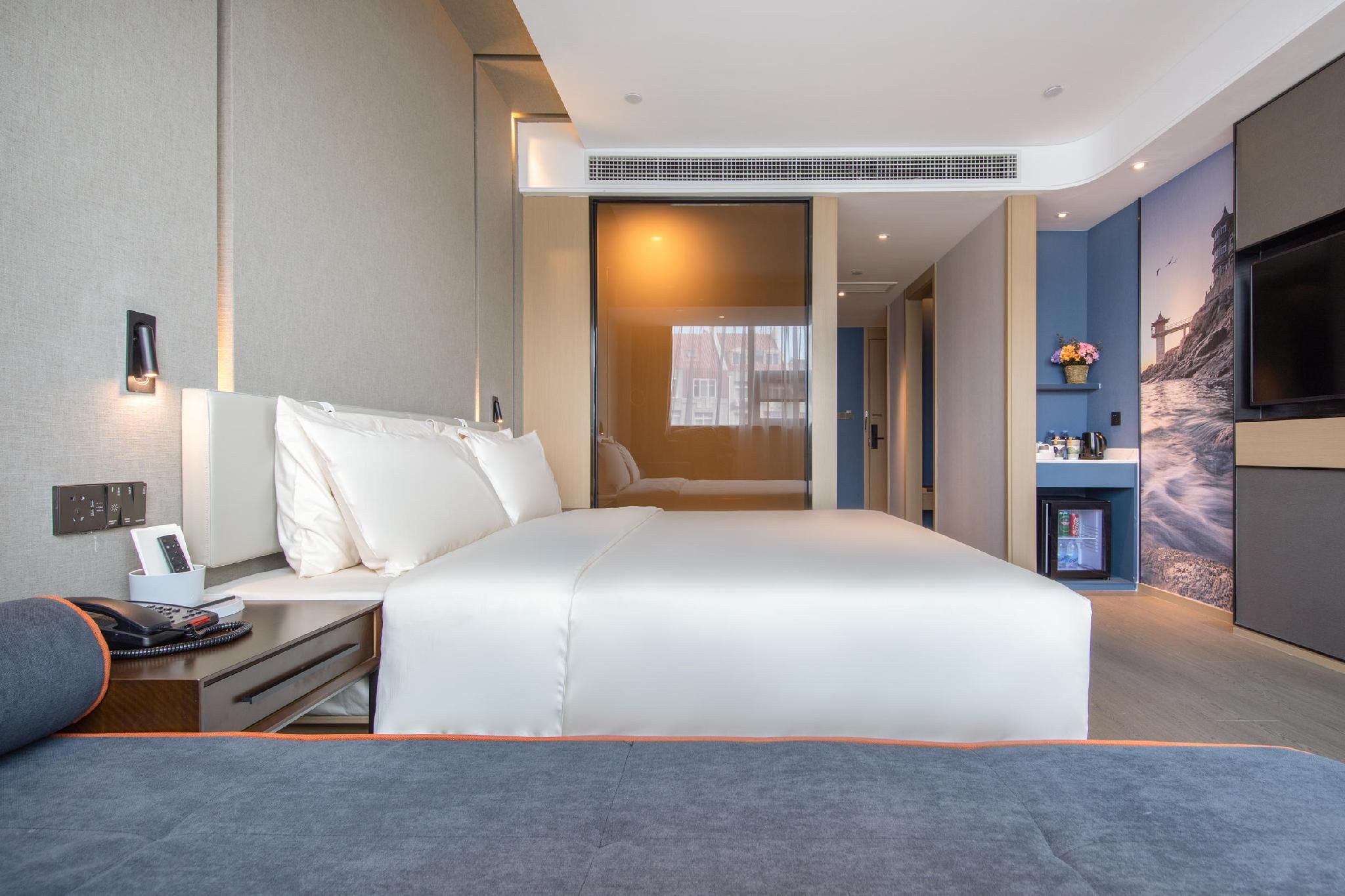 Executive room, Guest room, 1 Queen