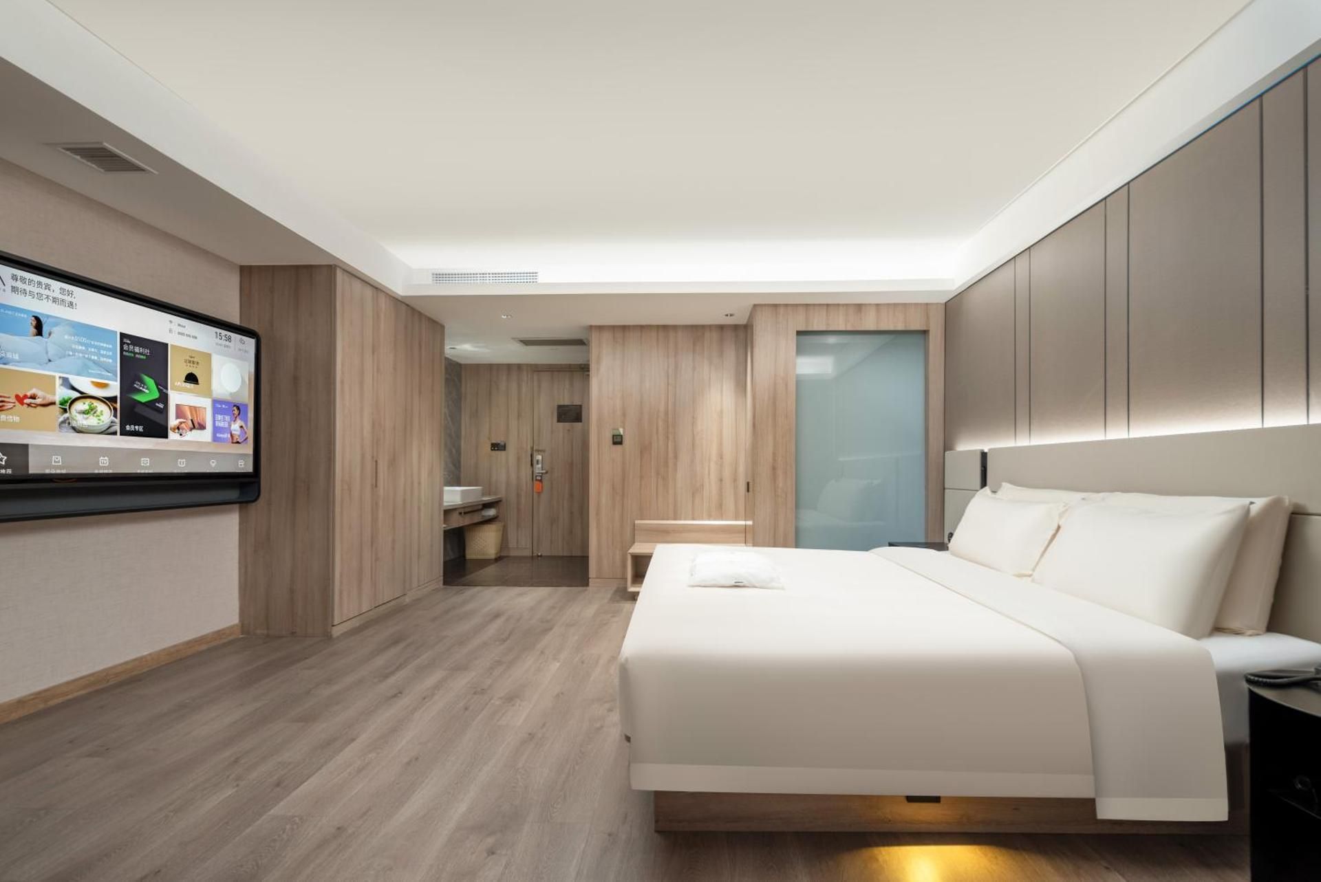Executive Double Room with Partially Window