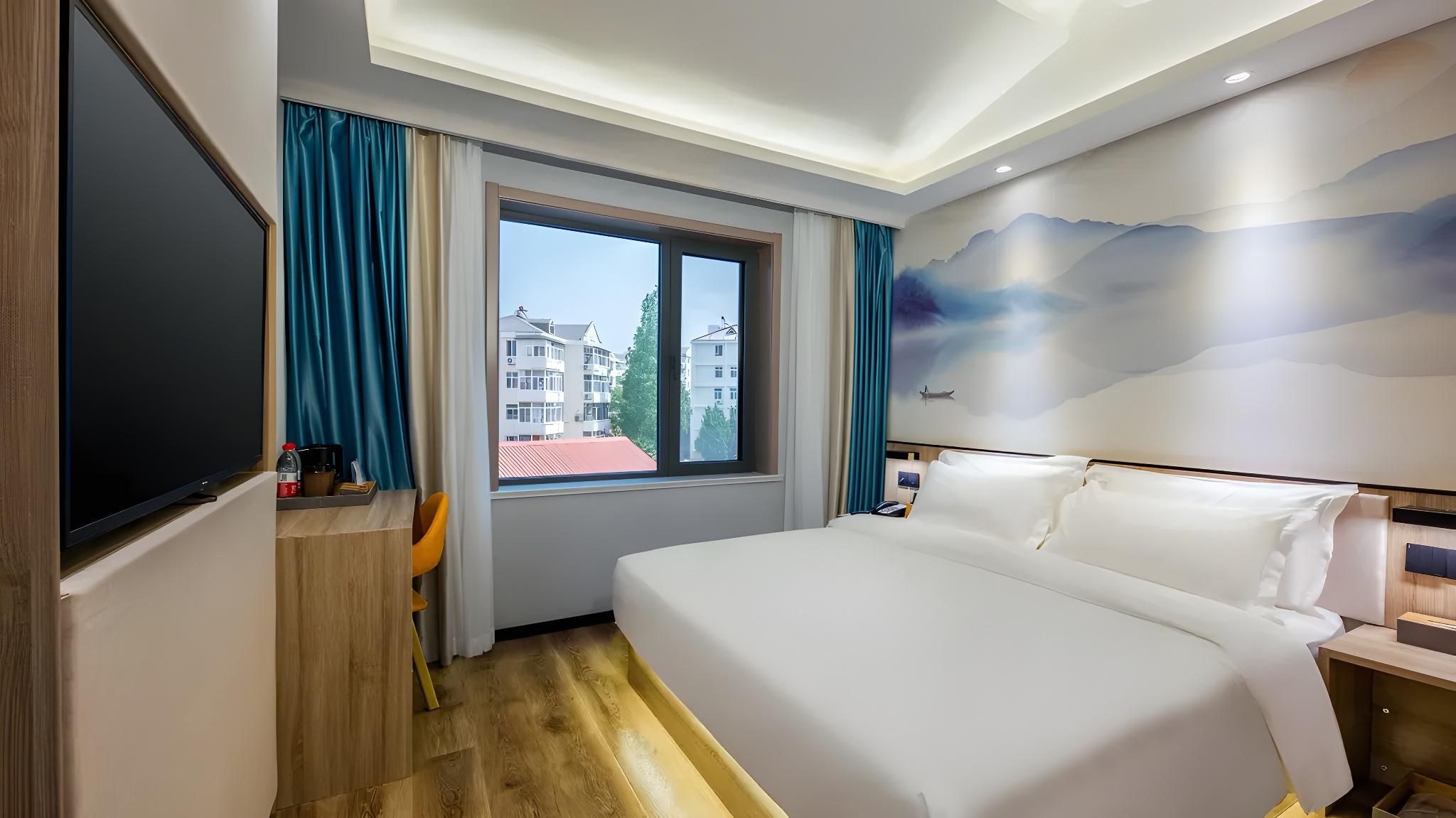 GTR - Guest Room with One 1.8M Bed