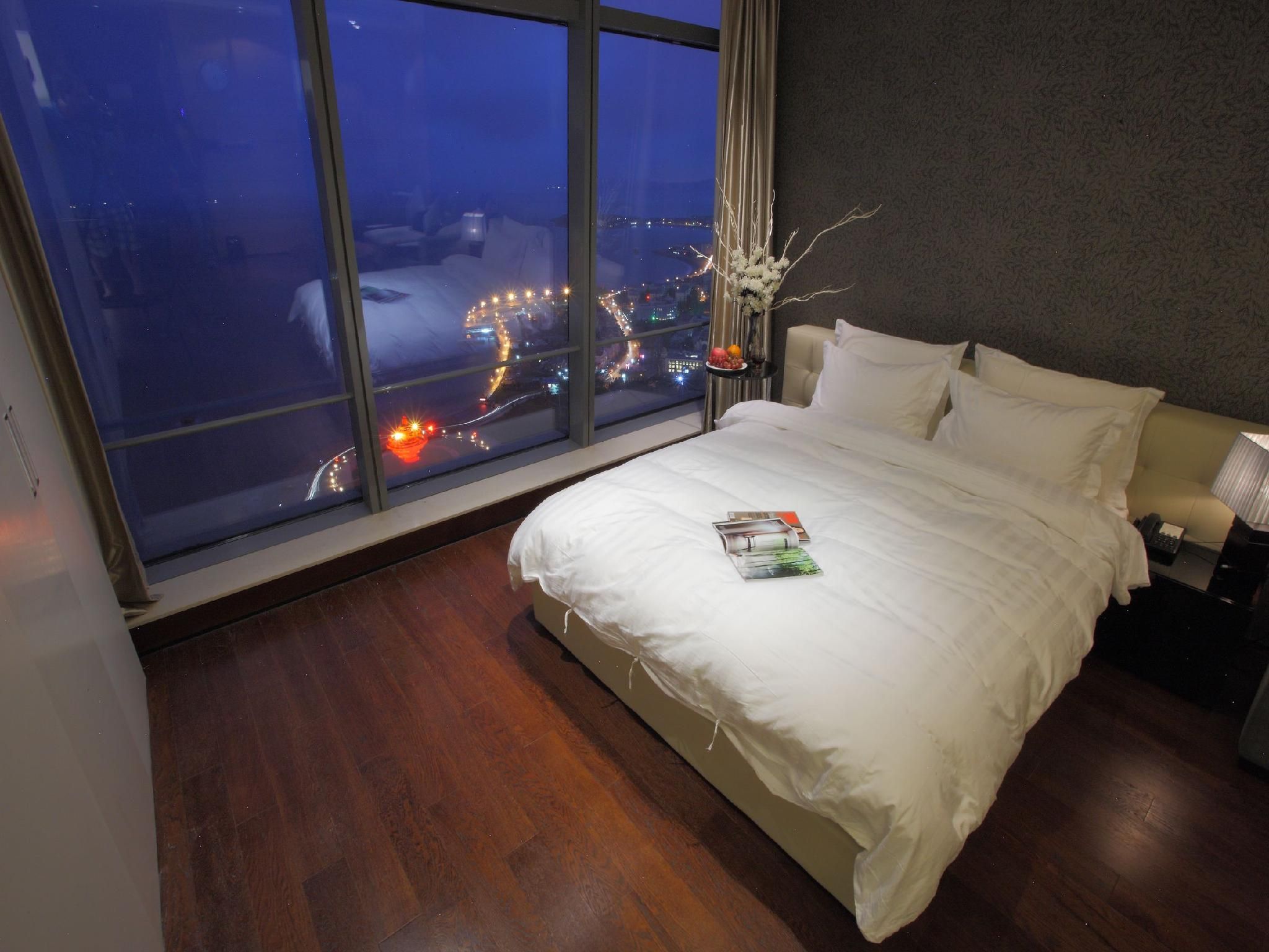 Huazhu - Deluxe Bed Room Sea View