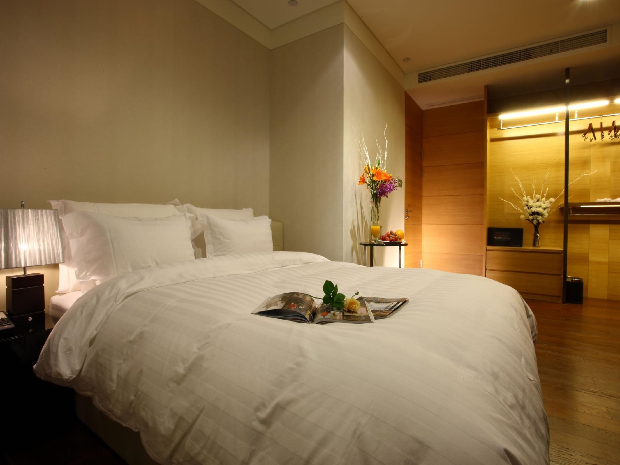 Huazhu - Deluxe Bed Room Sea View