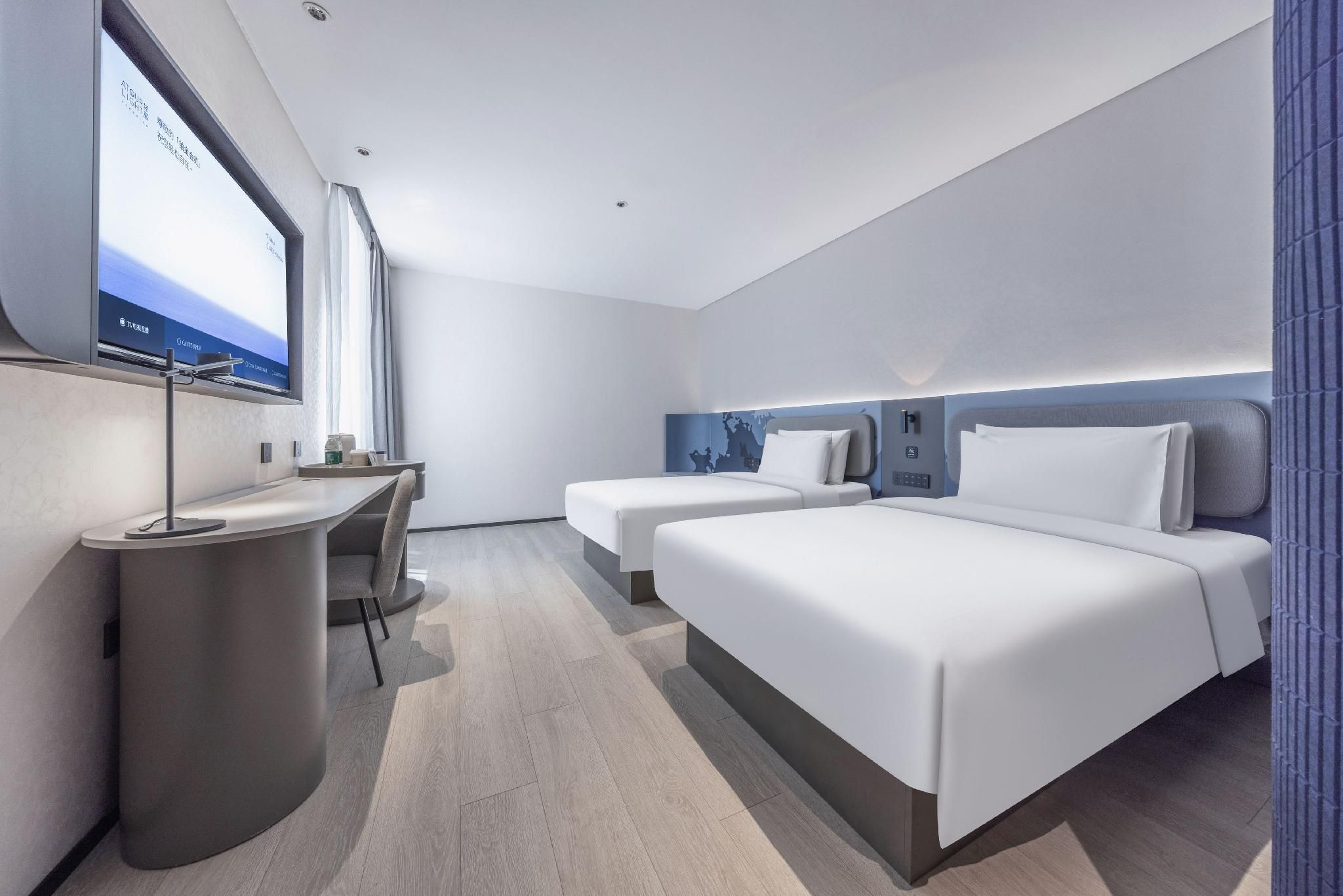 Standard Twin Bed Room