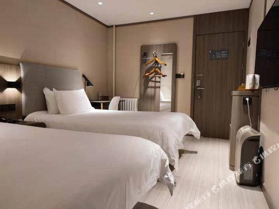Guest Twin Room