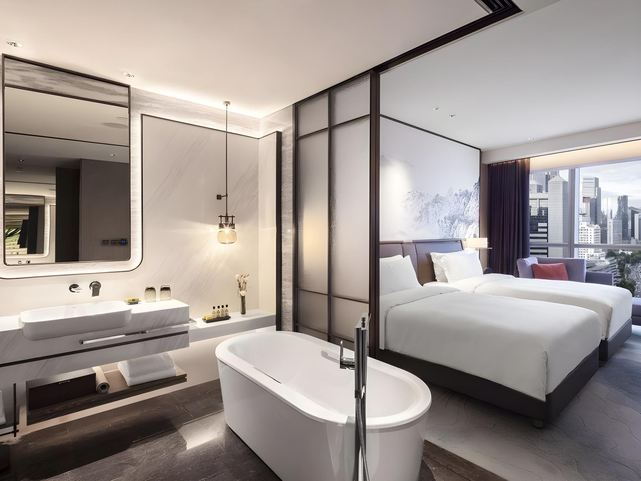 Side Sea View Double Room with 2 Single Beds