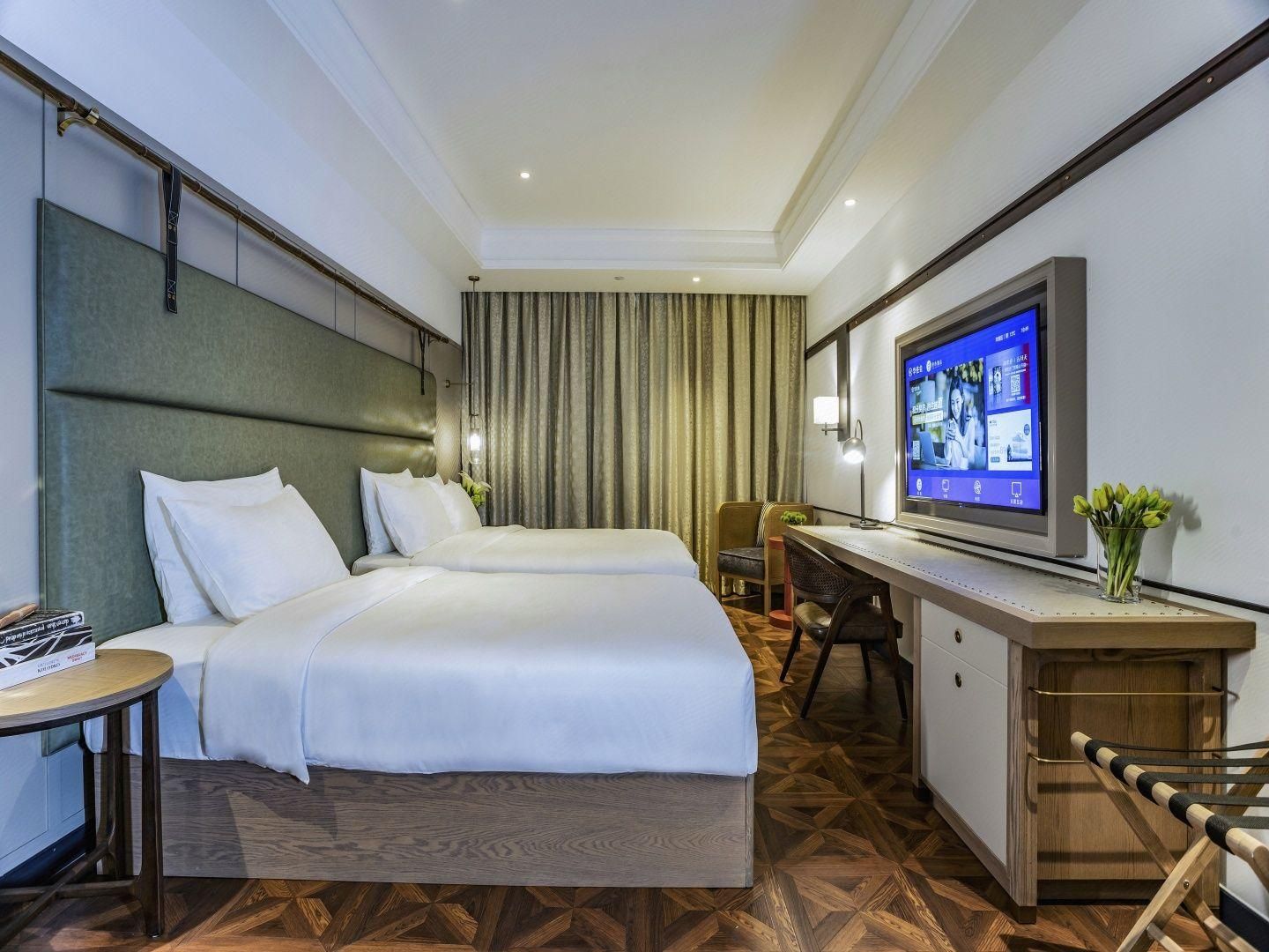 Elegance Standard Room