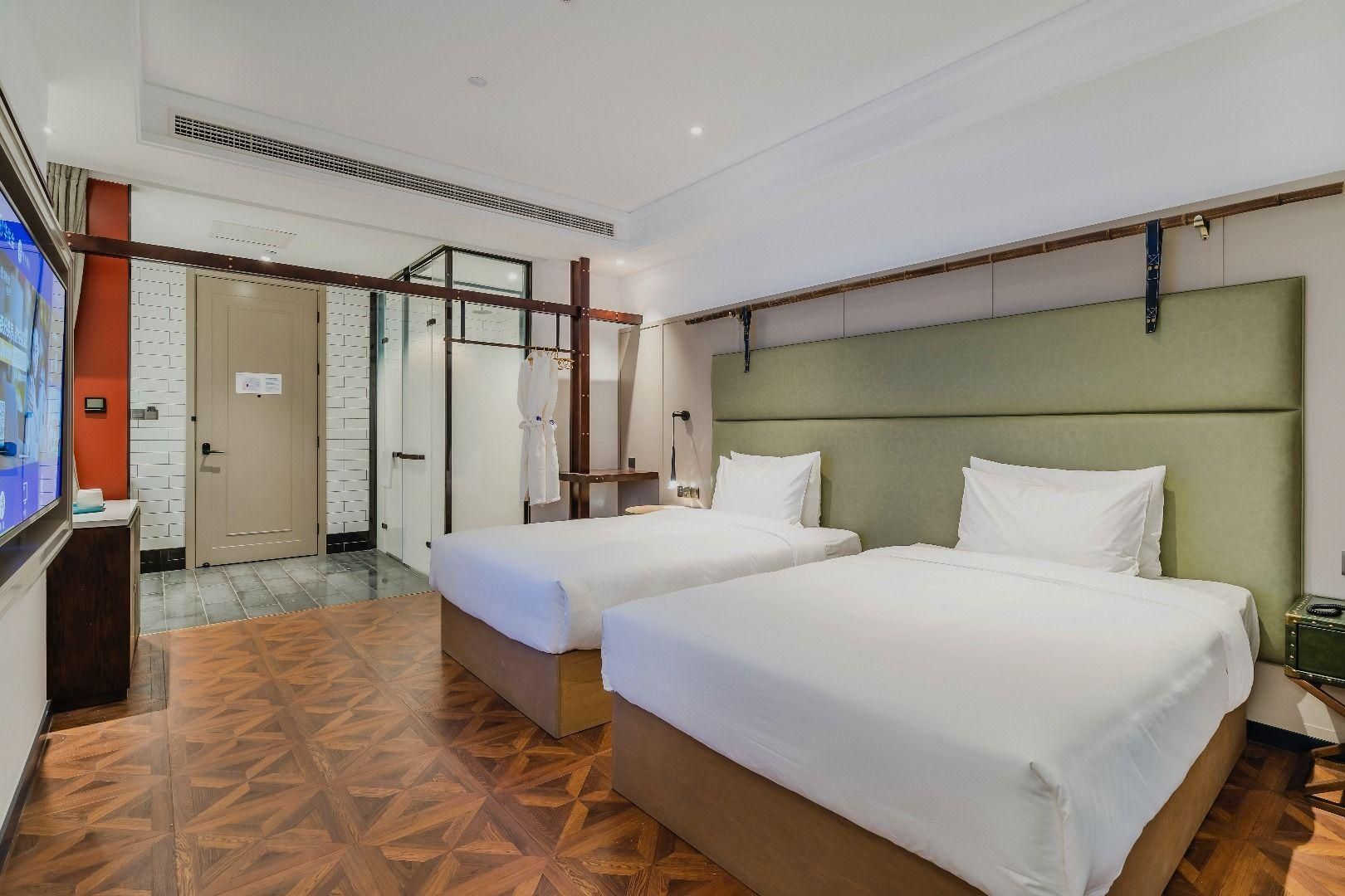 Elegance Standard Room