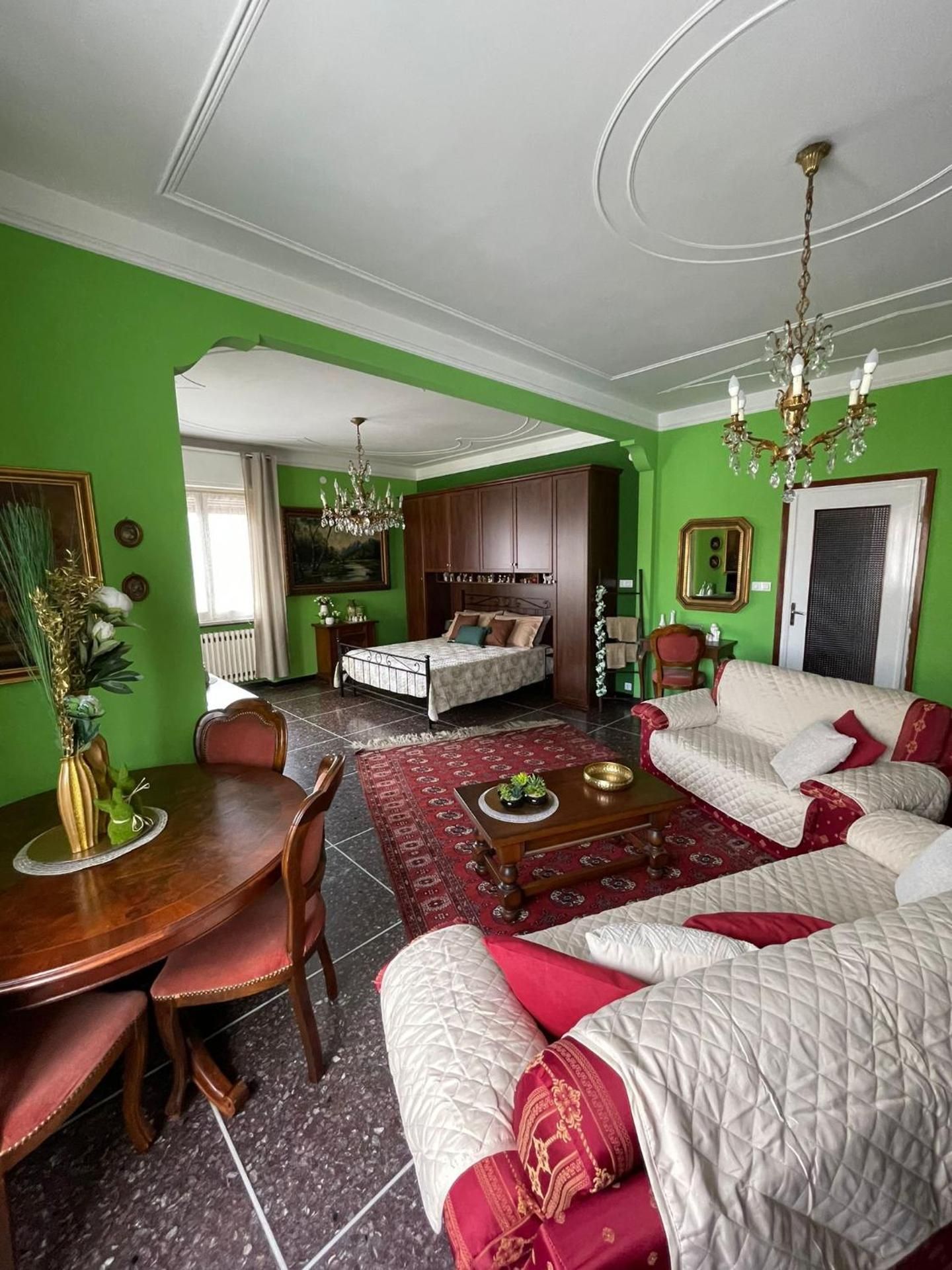 Casa Adele Deluxe Double Room with Balcony 2