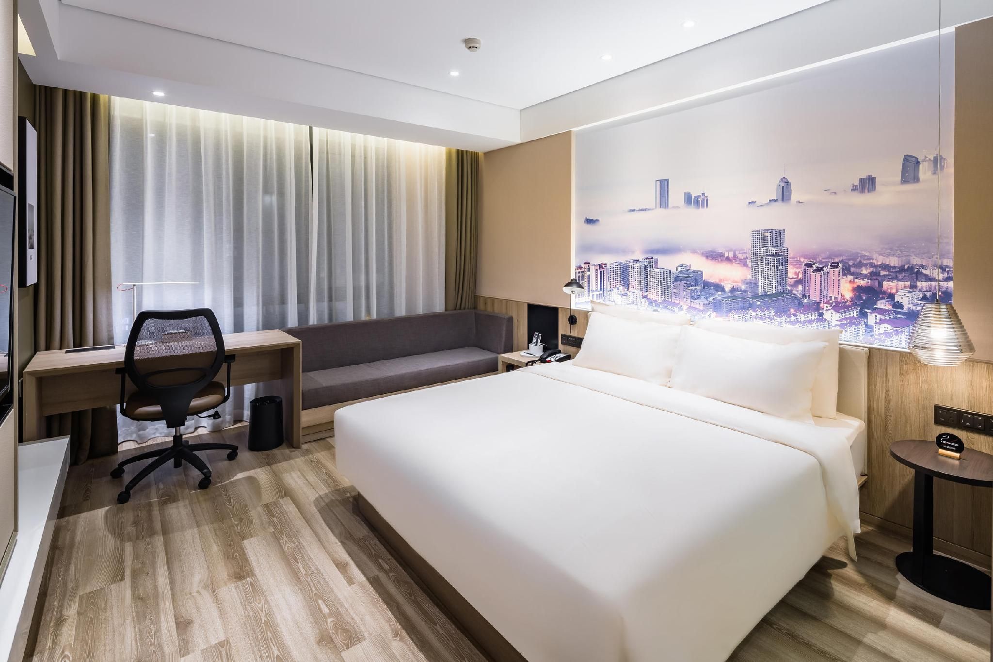 Executive room, Guest room, 1 Queen