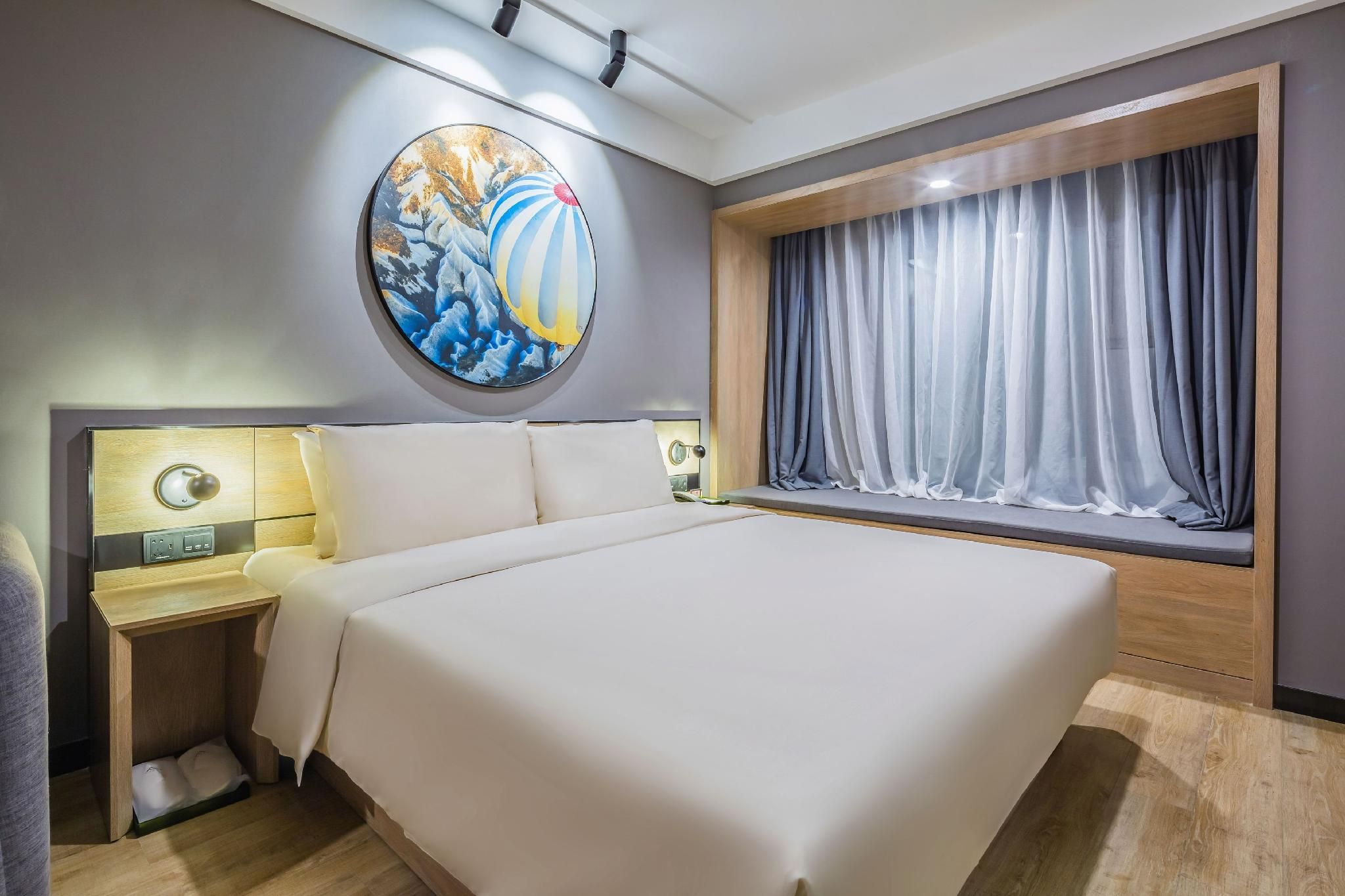 Light Double Room