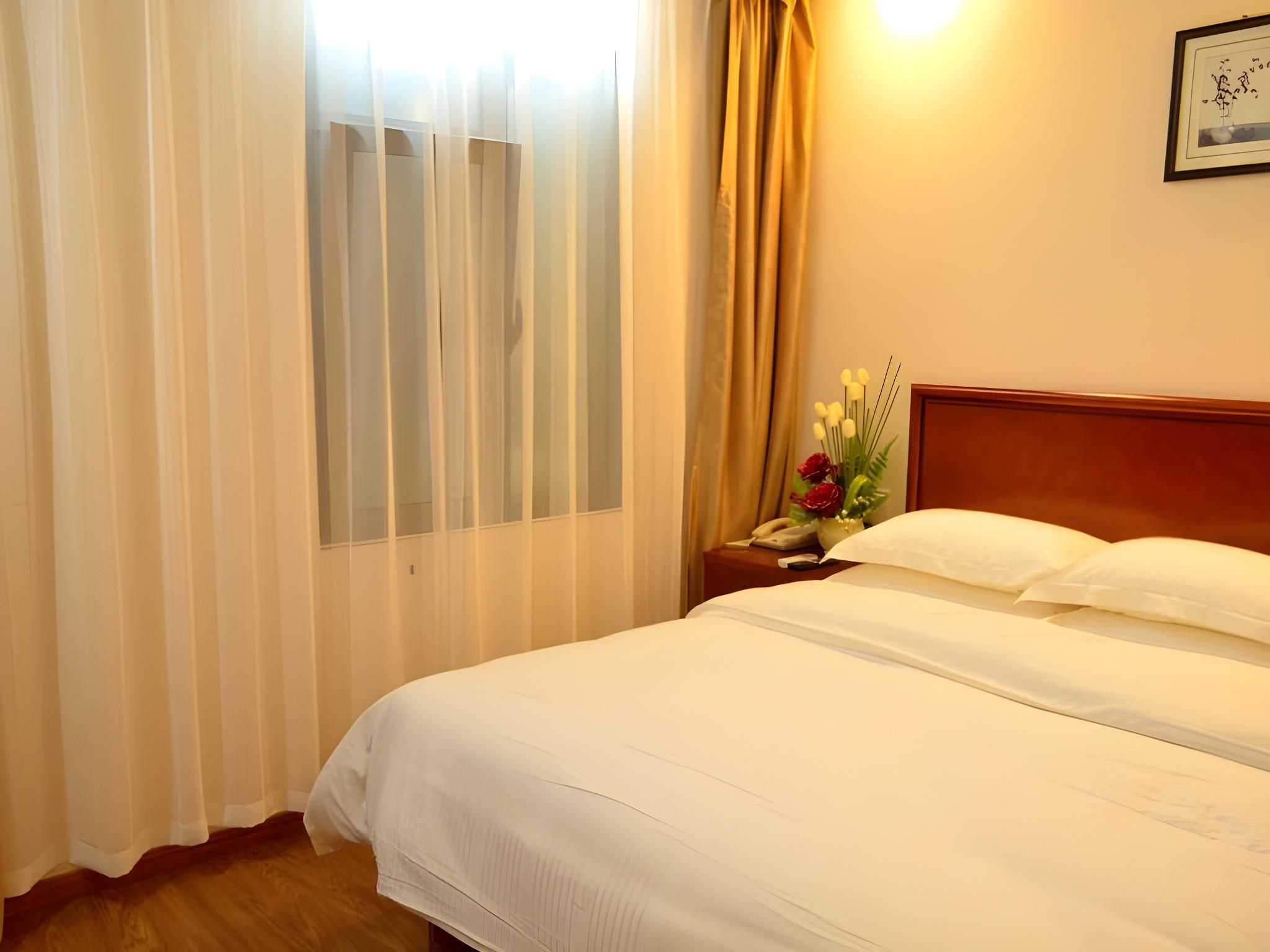 GTI - 1 Bed Guest Room, No Window, Promotion Rate