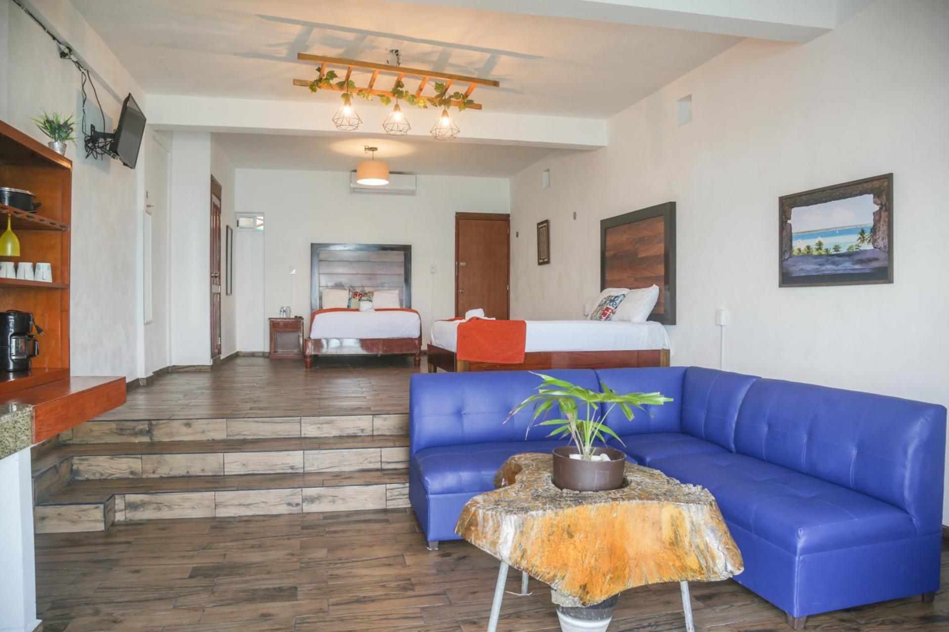 Apartment with Lake View