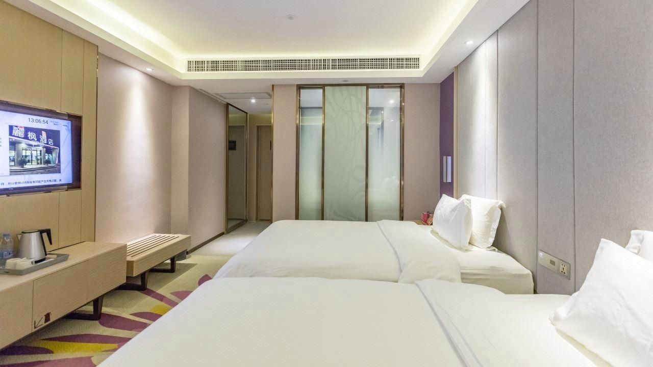 Lavande Hotels Lanzhou Chengguan Bridge Superior Twin Room without Window 2