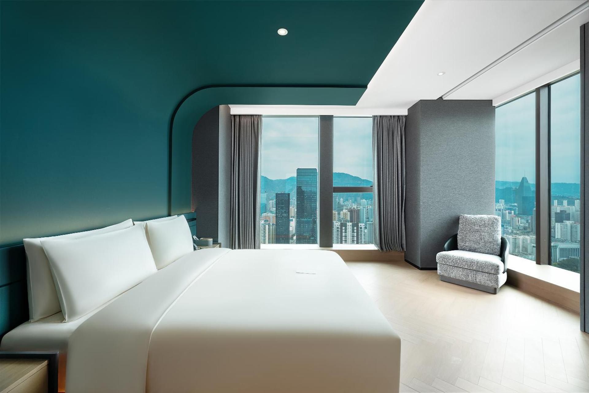 Single Room with Shared Shower and Toilet