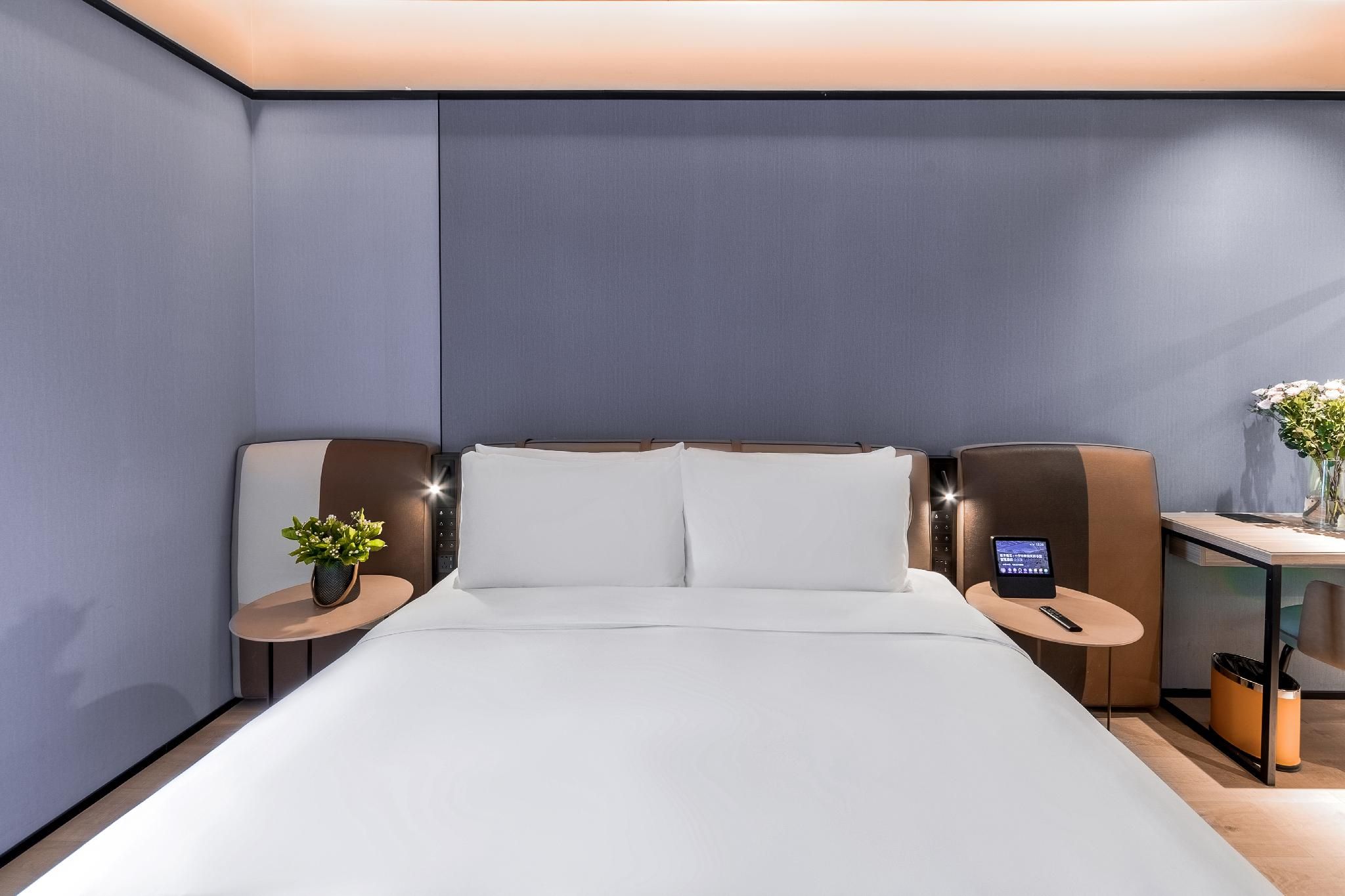 Orange Hotel Lanzhou South Gate Shizi Special Offer Moonlight Queen Room 2