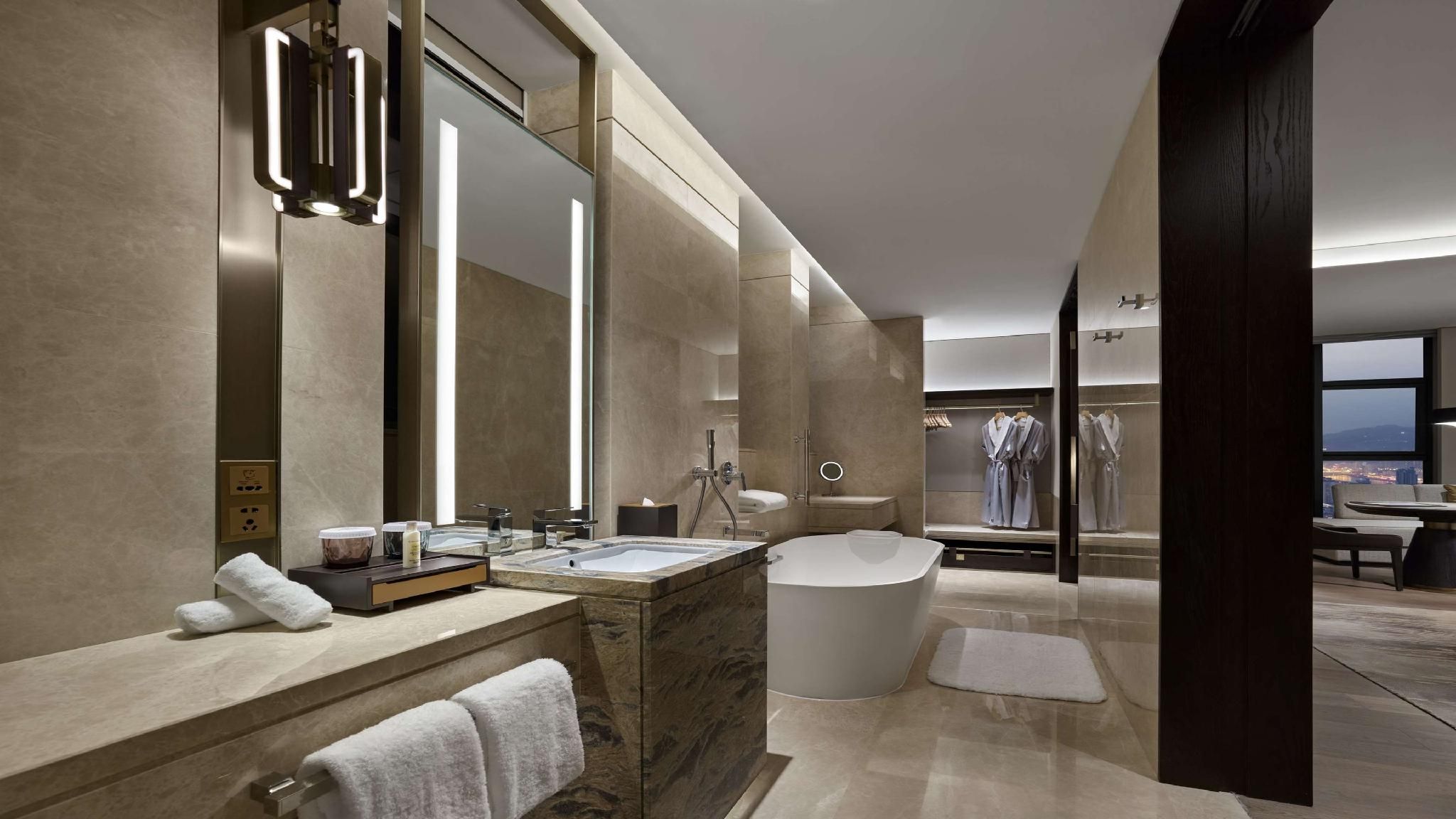King Executive Room