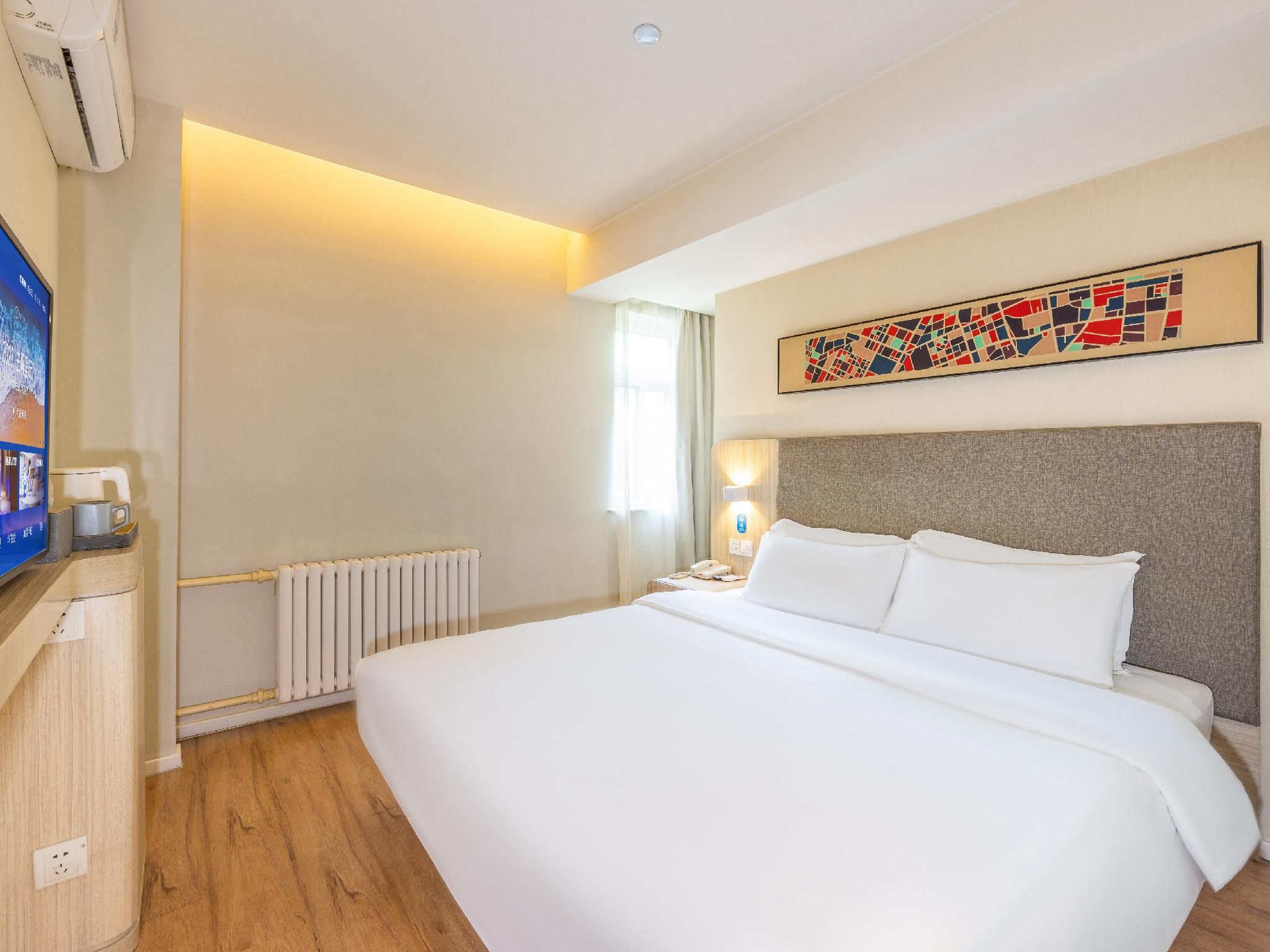 Queen Room A