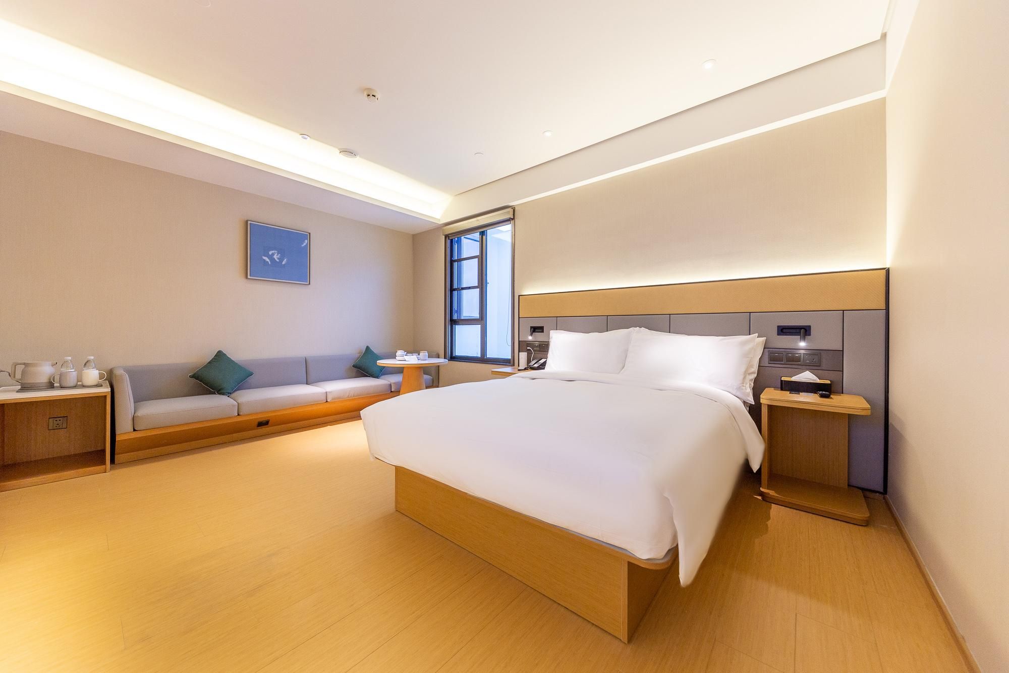 Huazhu - Superior Bed Room A