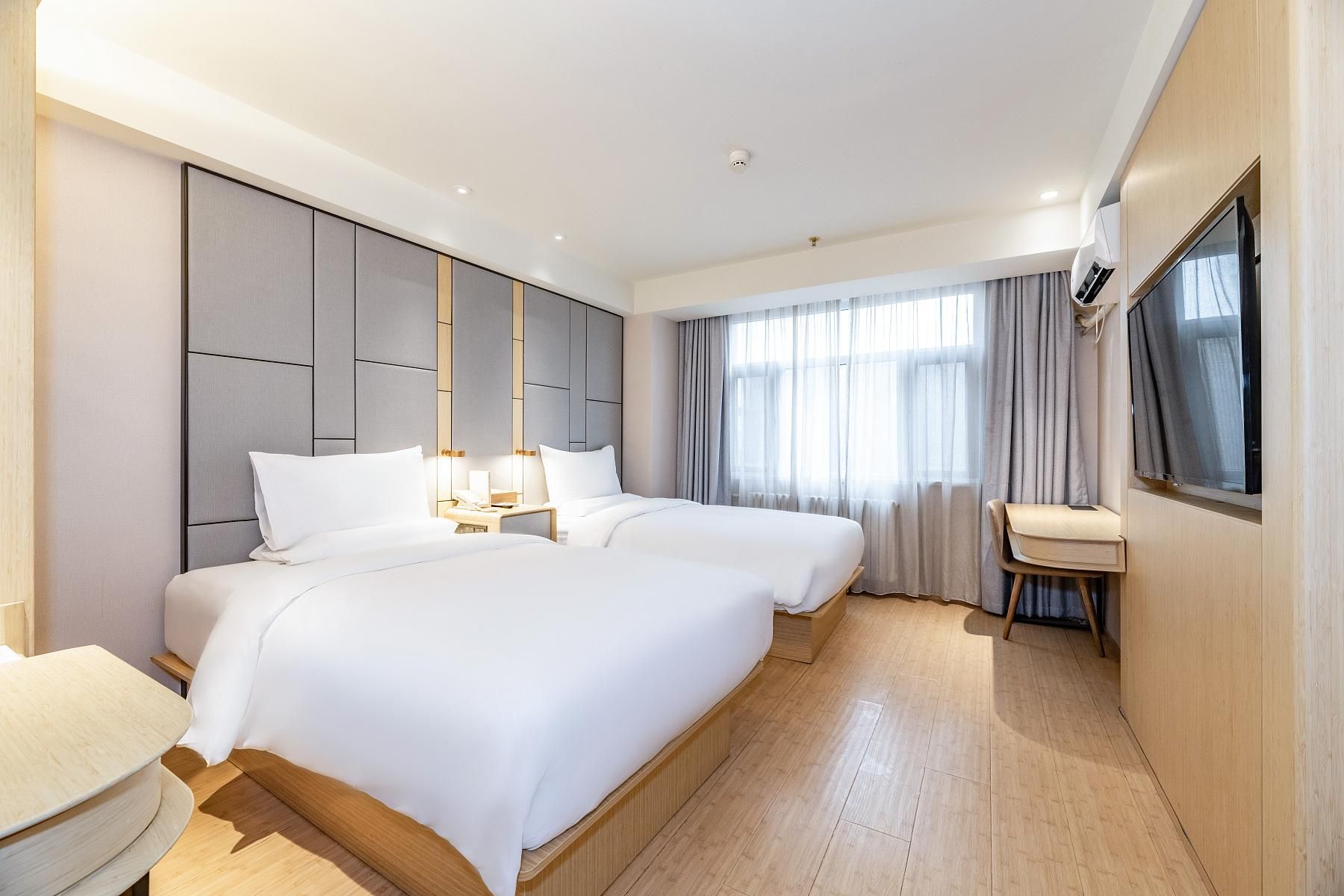 Huazhu - Business Twin Room